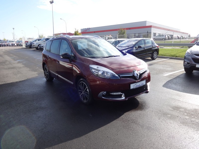 Avis-mandataire-auto-Emotors--Renault-grand-sc-nic-iii-bose-dci-130-energy-7places-.