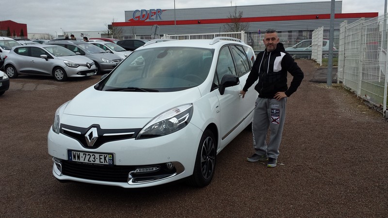 Avis-mandataire-auto-Emotors--Renault-grand-scenic-iii-bose-dci-110-energy-7-places-.