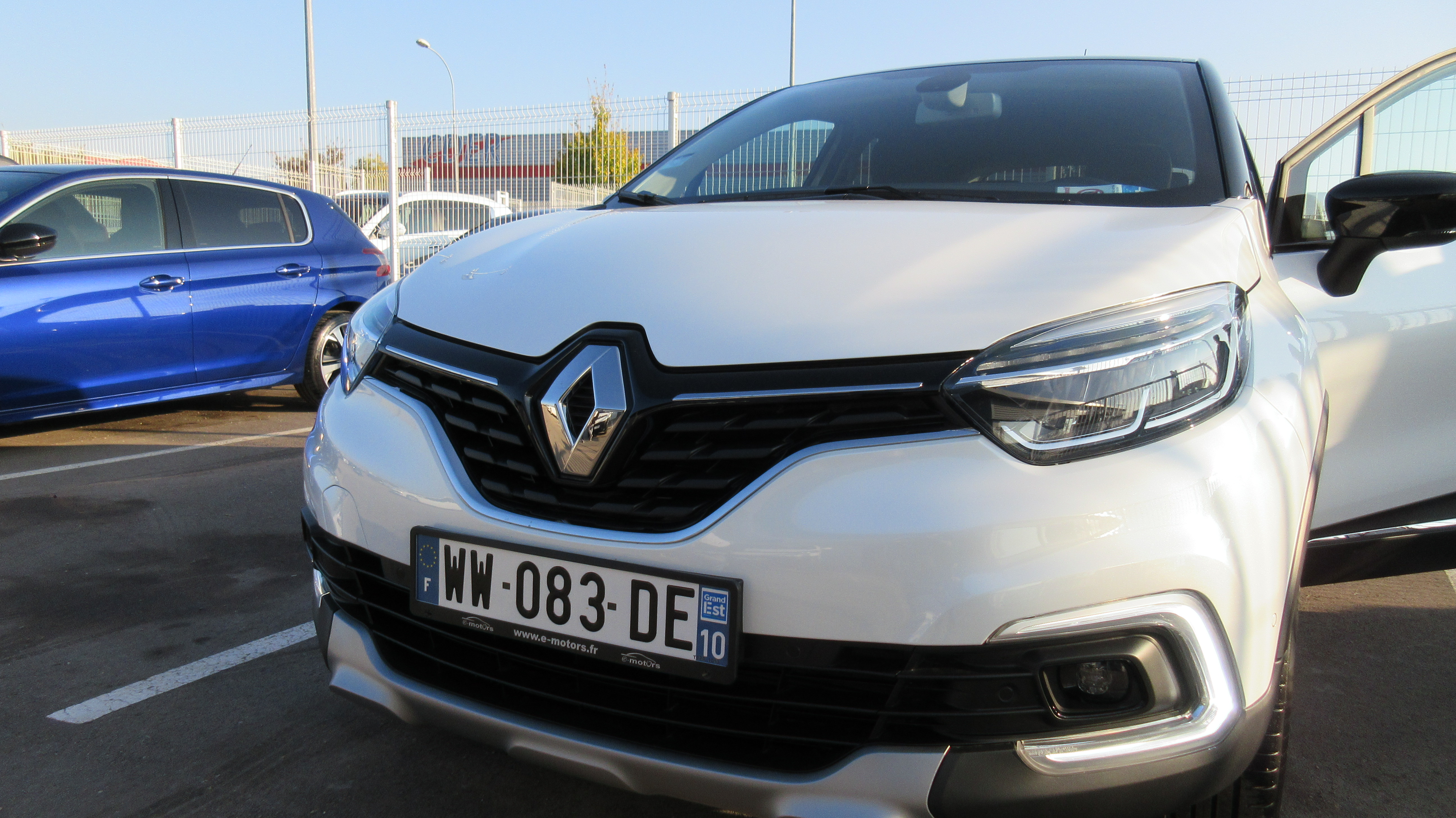 Avis-mandataire-auto-Emotors-Renault-Captur-Intens-dci-90-energy-edc-plus-pack-techno.