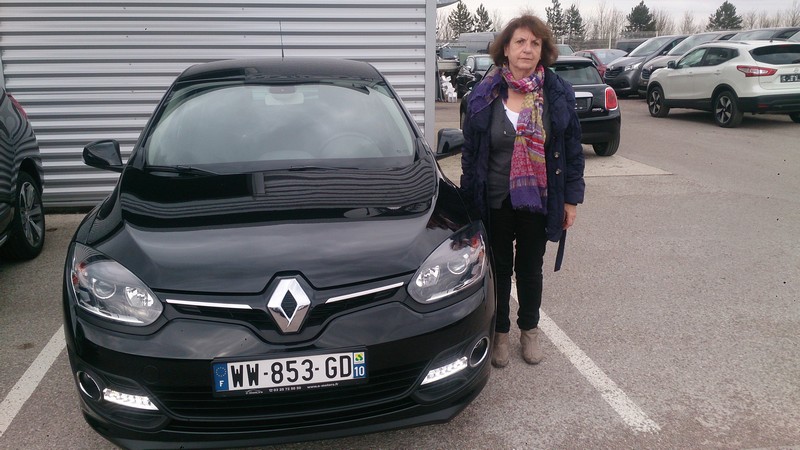 Avis-mandataire-auto-Emotors--Renault-megane-iii-limited-tce-115-energy-.