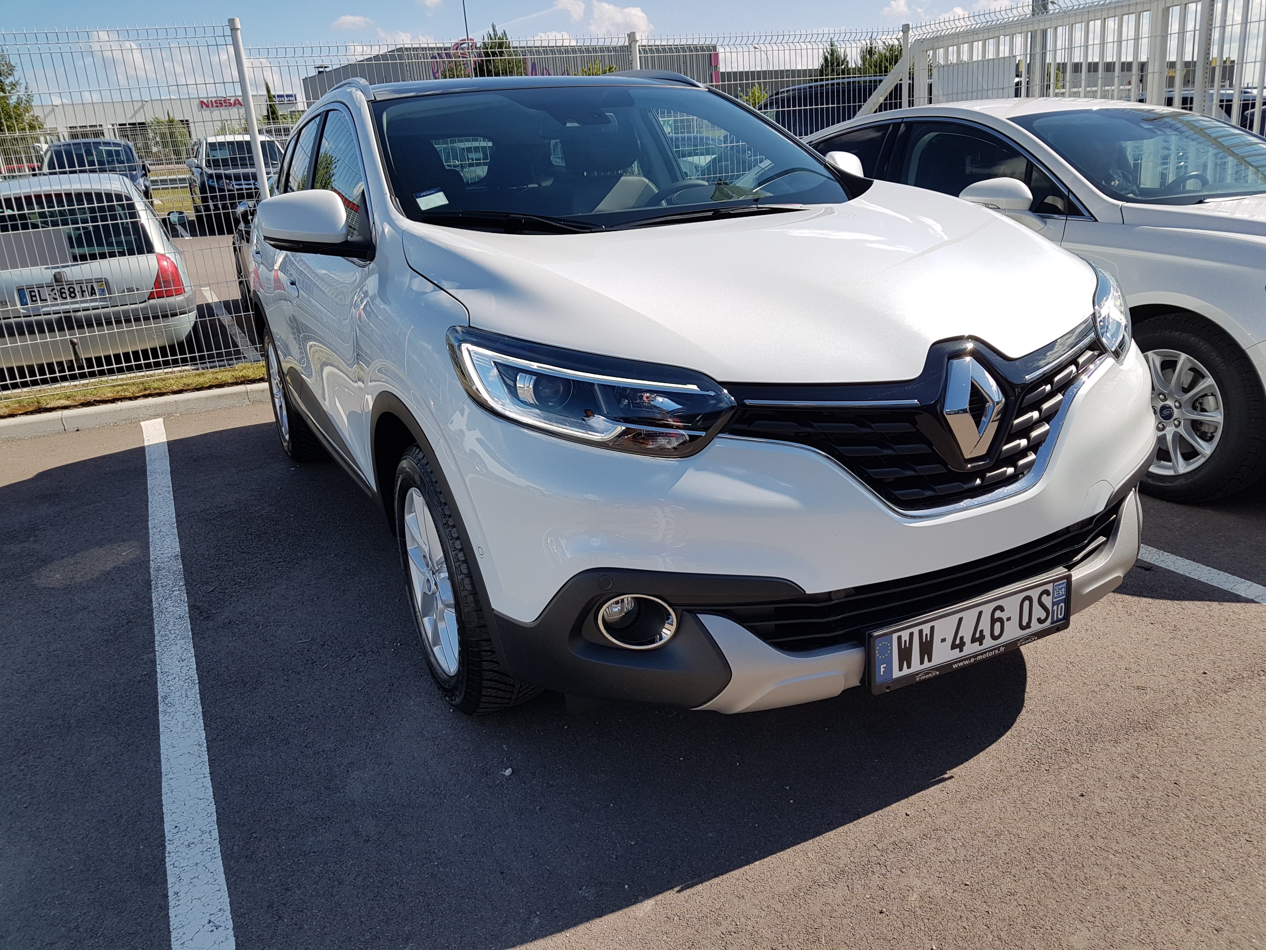 Avis-mandataire-auto-Emotors-Renault-Kadjar-Intens-dci-110-energy-edc-plus-extended-grip-toit-vitr.