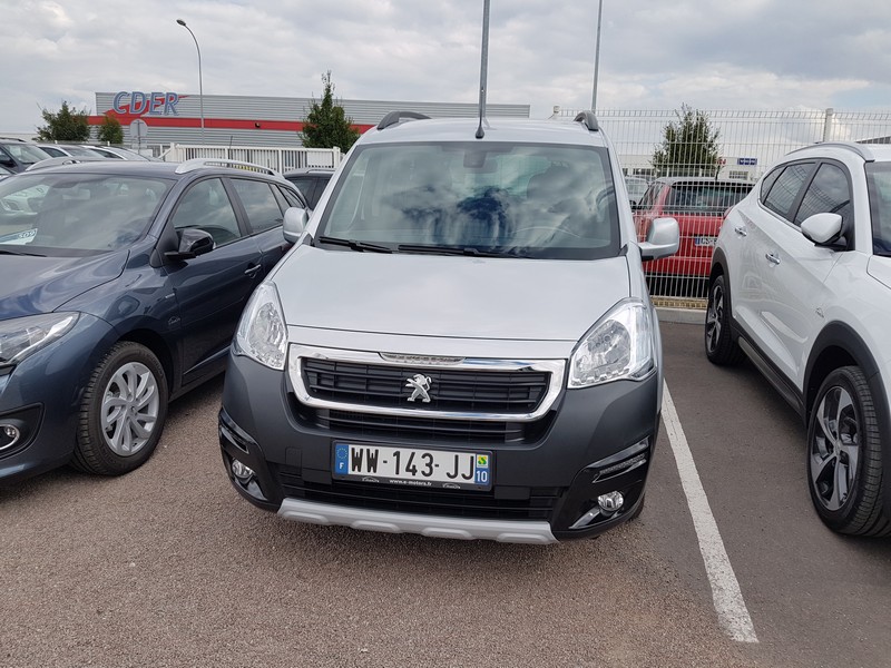 Avis-mandataire-auto-Emotors-Peugeot-Partner-tepee-Outdoor-bluehdi-100-plus-gps.