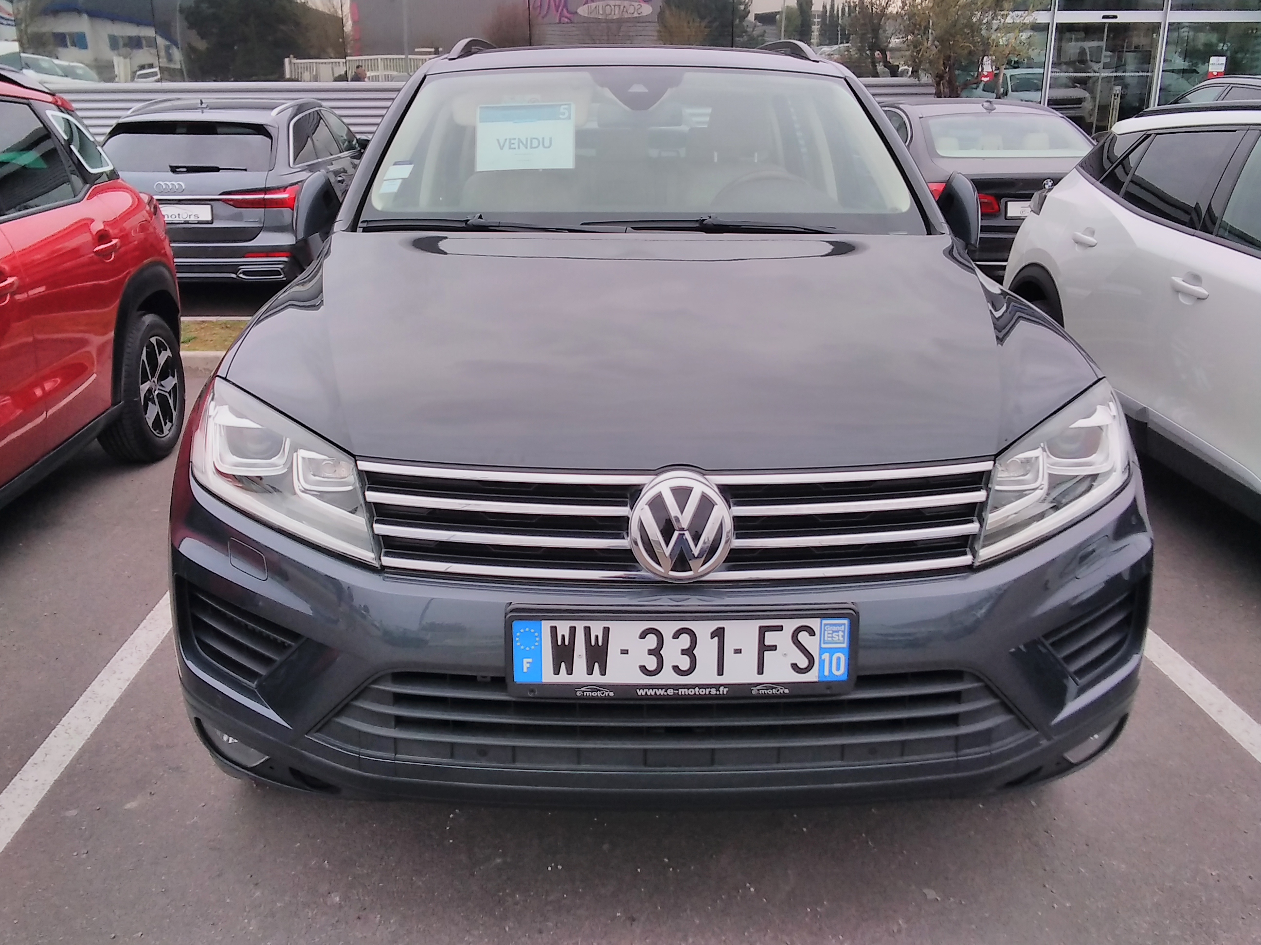 Avis-mandataire-auto-Emotors-Volkswagen-Touareg-3-0-v6-tdi-262-tiptronic-8-4motion-plus-gps.