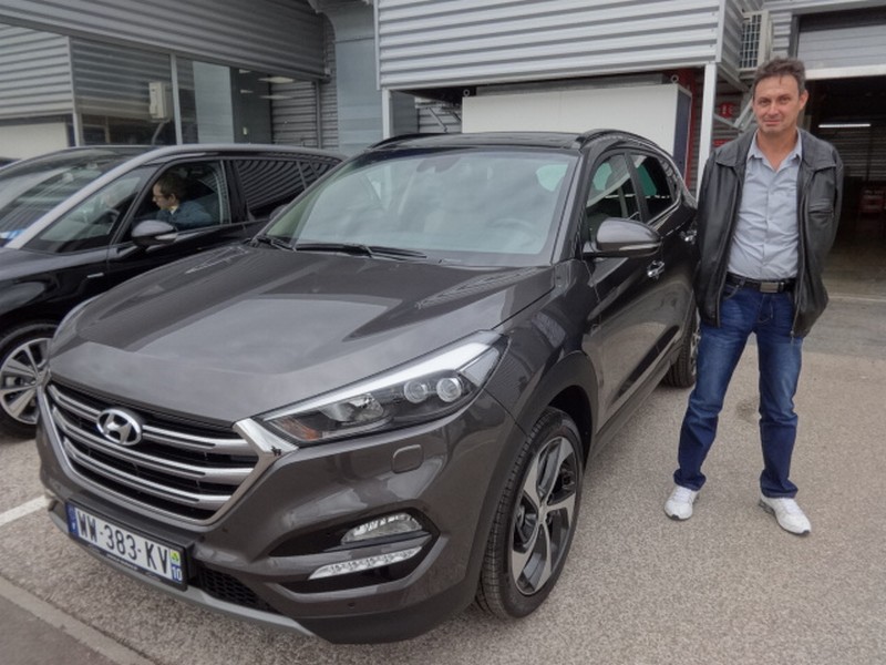 Avis-mandataire-auto-Emotors-Hyundai-Tucson-Executive-sur-quip-crdi-136-4x2.