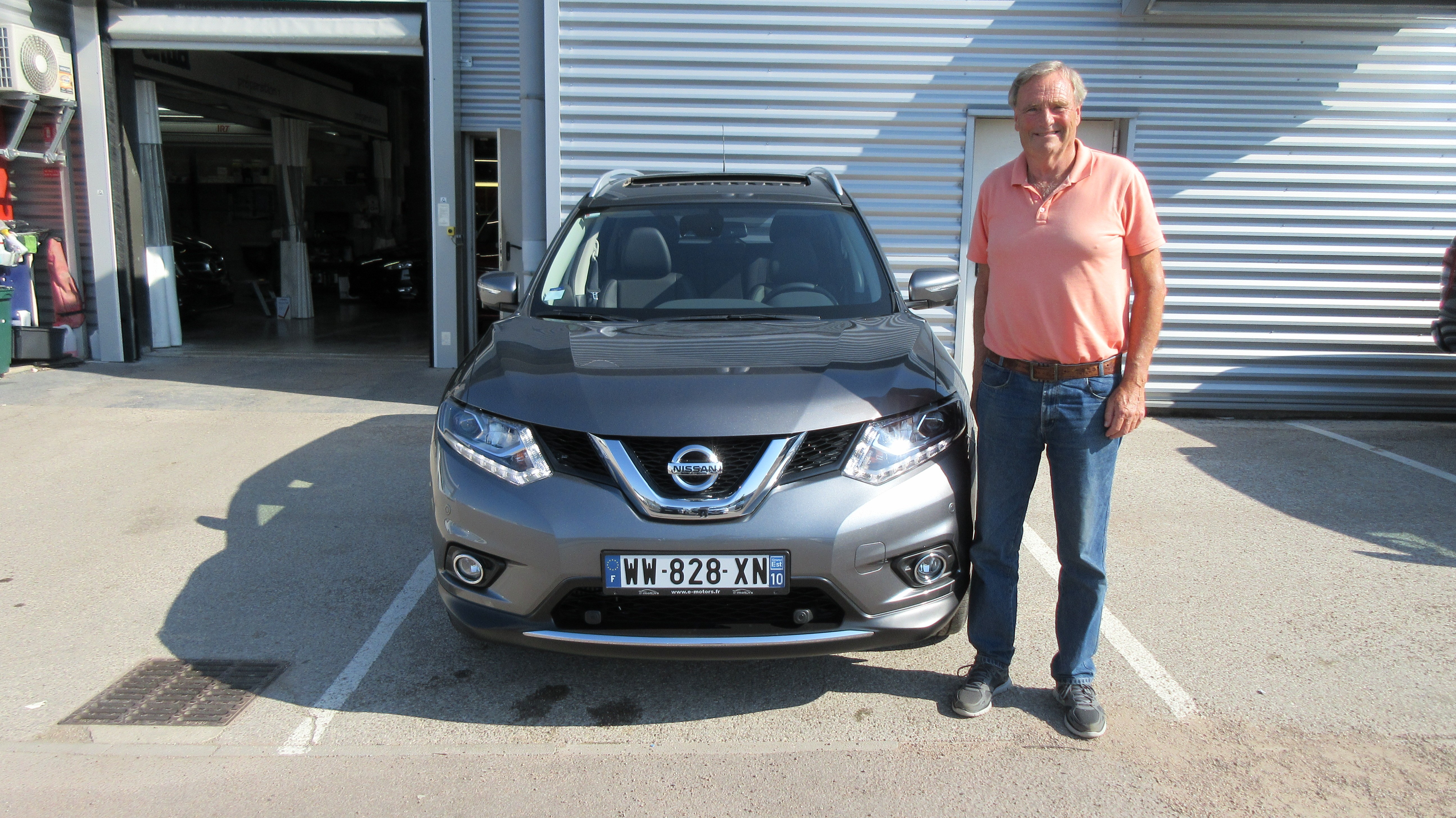 Avis-mandataire-auto-Emotors-Nissan-X-trail-Tekna-dci-177-xtronic-5pl-4x2.