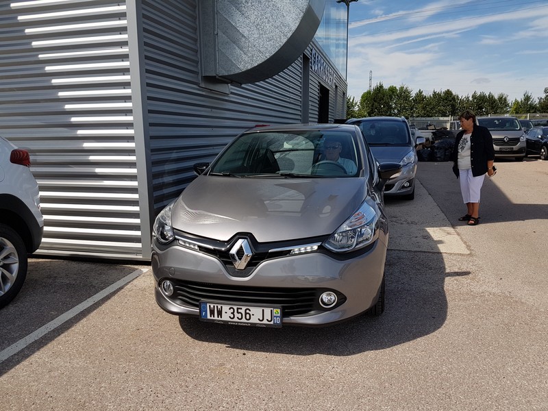 Avis-mandataire-auto-Emotors-Renault-Clio-Iv-intens-dci-90-energy.