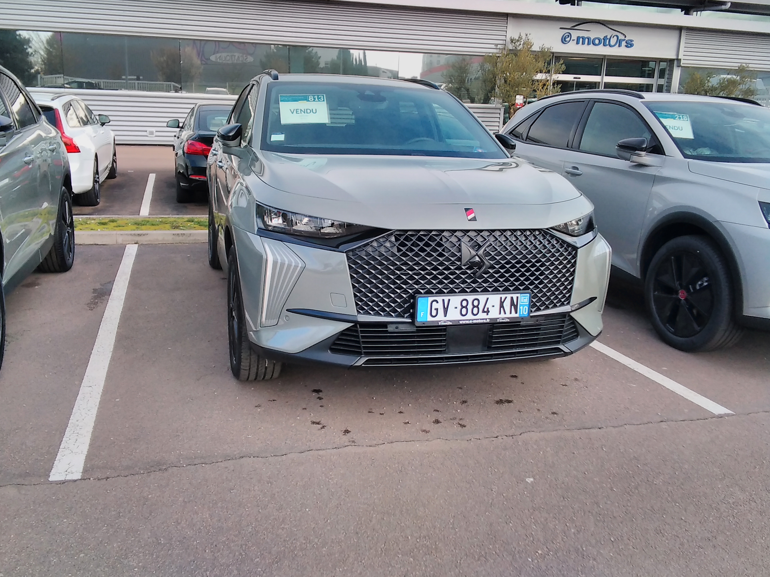 Avis-mandataire-auto-Emotors-Ds-Ds7-Bluehdi-130-eat8-performance-line-plus-cam-plus-hml.