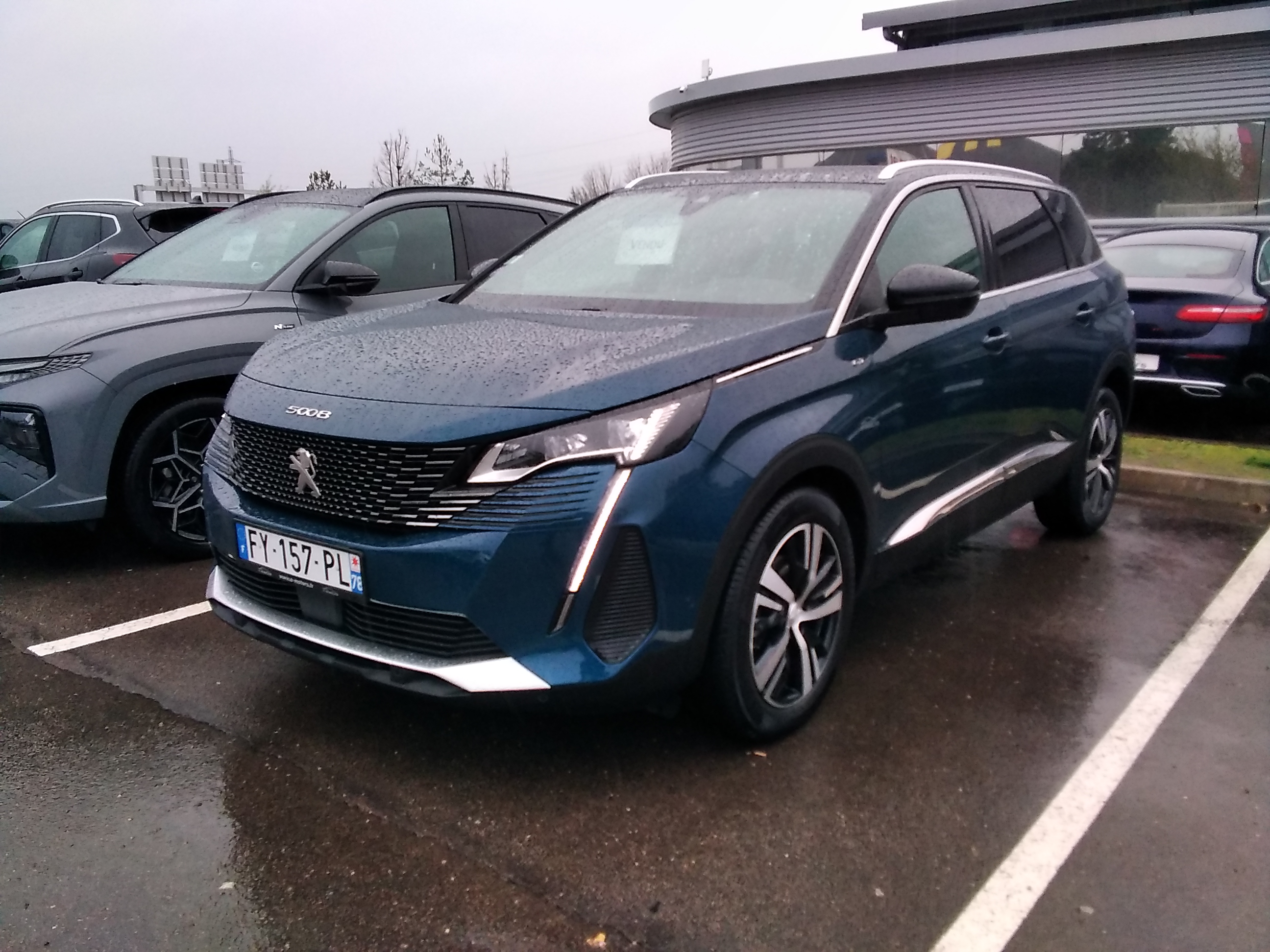 Avis-mandataire-auto-Emotors-Peugeot-5008-Puretech-180-eat8-gt.