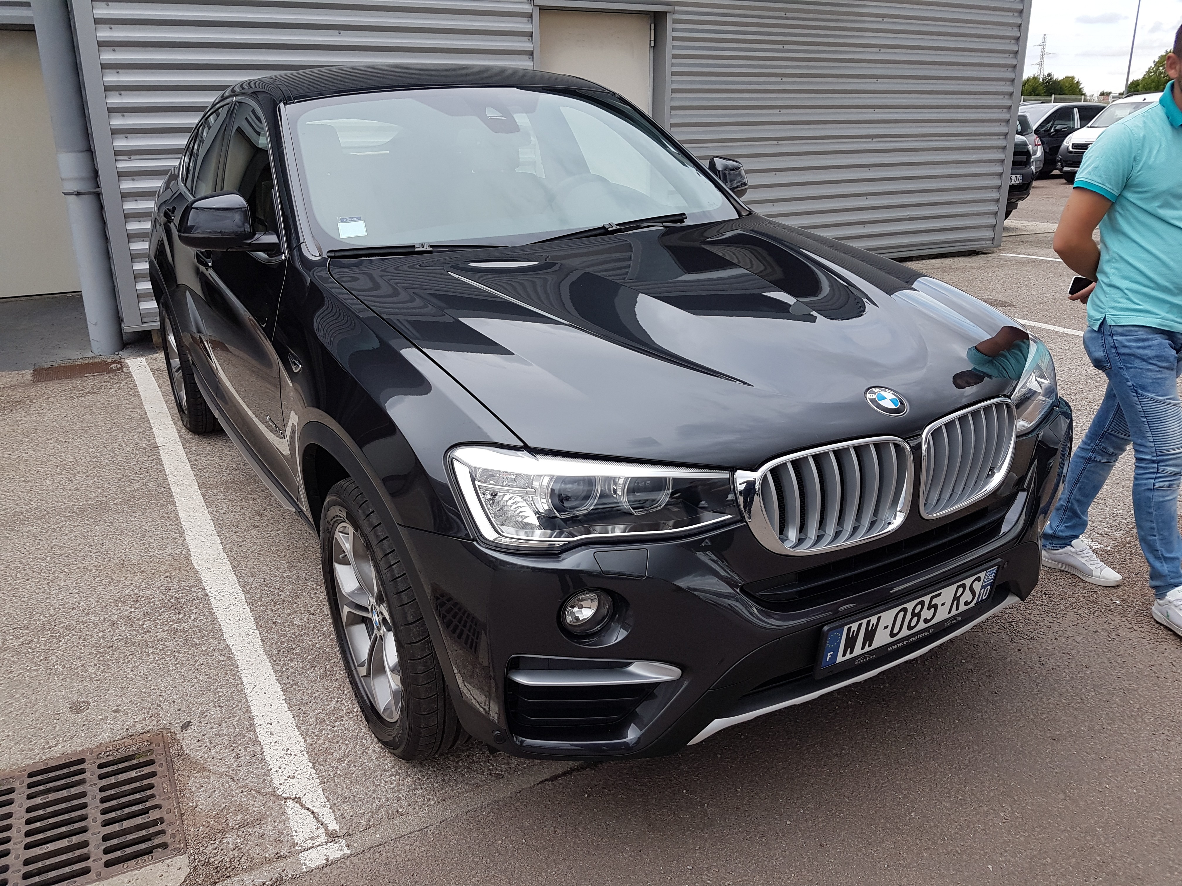 Avis-mandataire-auto-Emotors-Bmw-X4-f26-X4-xline-xdrive20d-automatique.