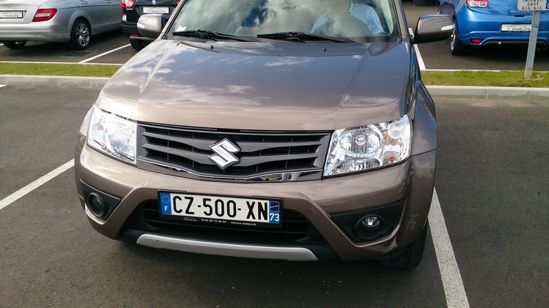 Avis-mandataire-auto-Emotors--Suzuki-grand-vitara-ddis-129-3-portes-.