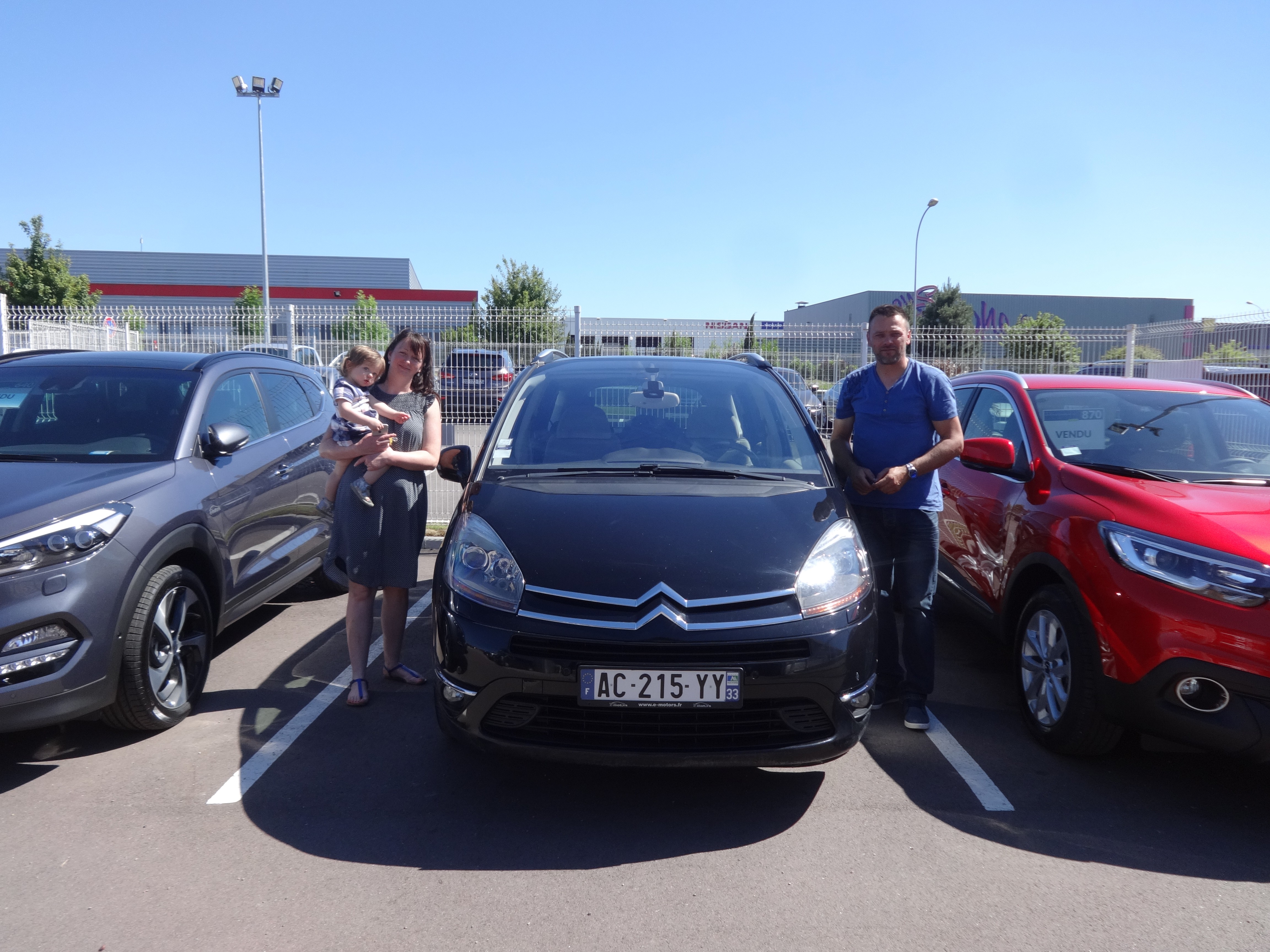 Avis-mandataire-auto-Emotors-Citroen-Grand-c4-picasso-Exclusive-hdi-150-7places-plus-x-non.