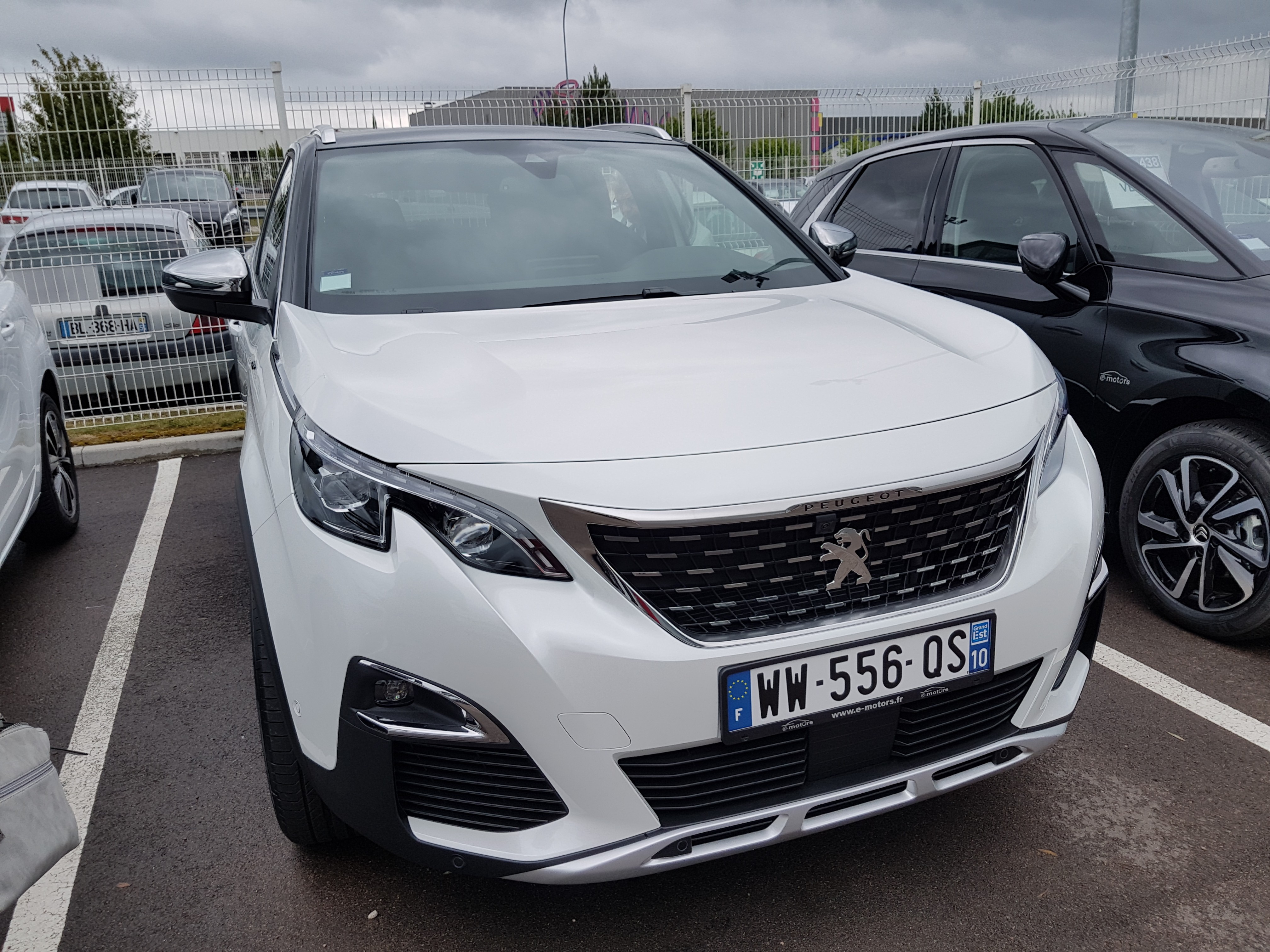 Avis-mandataire-auto-Emotors-Peugeot-3008-Gt-bluehdi-180-s-s-eat6.