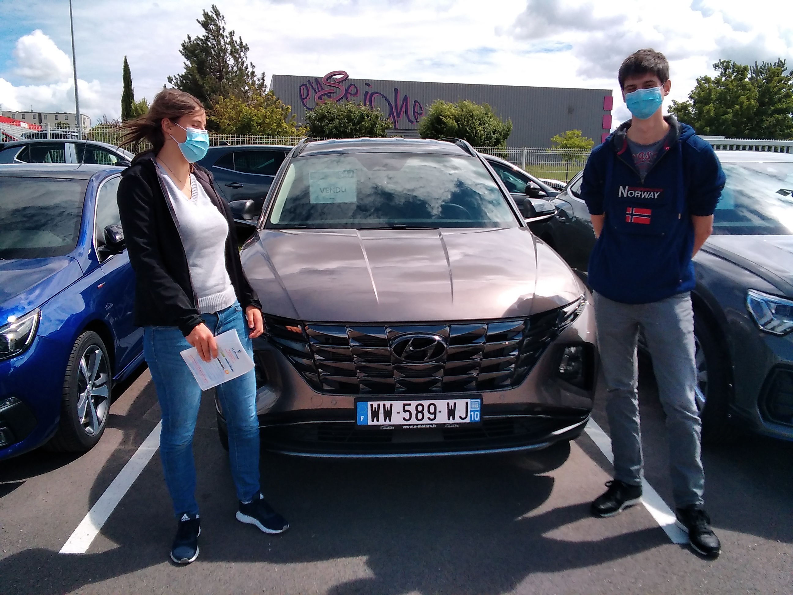 Avis-mandataire-auto-Emotors-Hyundai-Tucson-Creative-t-gdi-230-hybrid-bva-plus-jantes-19.