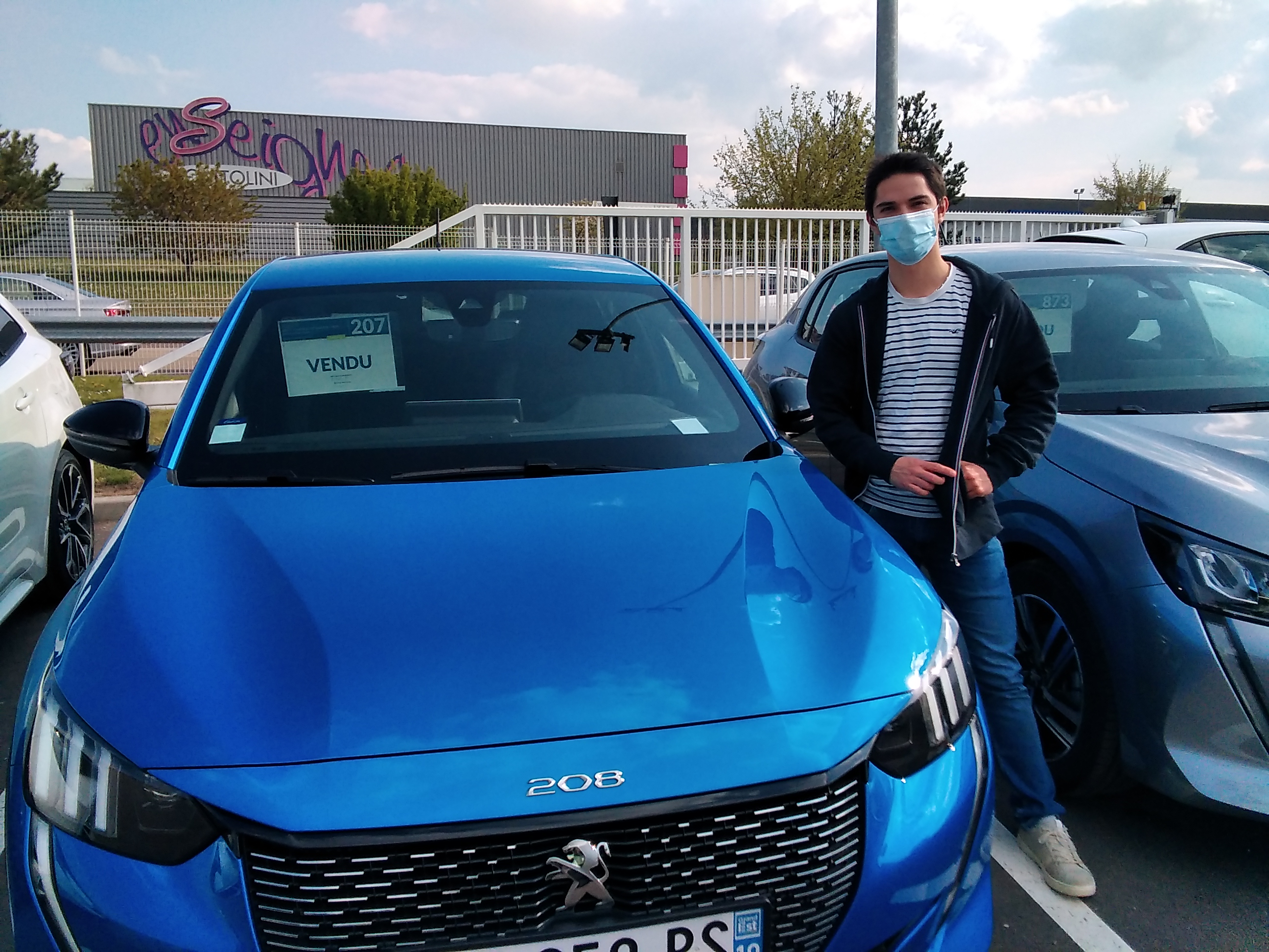 Avis-mandataire-auto-Emotors-Peugeot-208-Gt-puretech-100-s-s-eat8-plus-pack-drive-assist-plus.