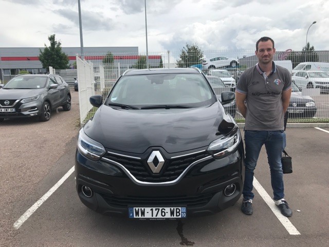Avis-mandataire-auto-Emotors-Renault-Kadjar-Intens-dci-130-4x2.