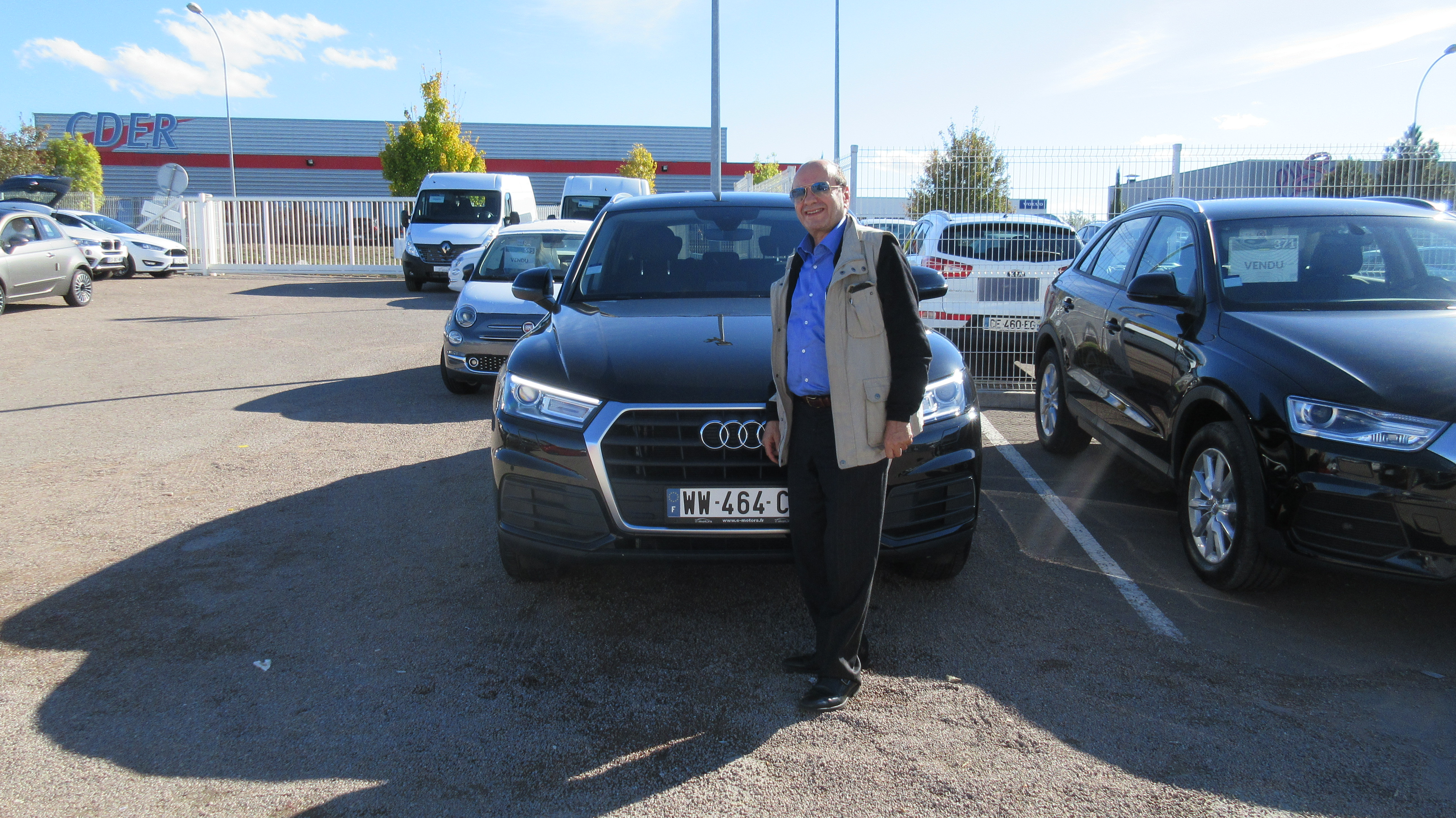 Avis-mandataire-auto-Emotors-Audi-Q5-Tdi-150-plus-navi-plus-vitres-surteint-es.