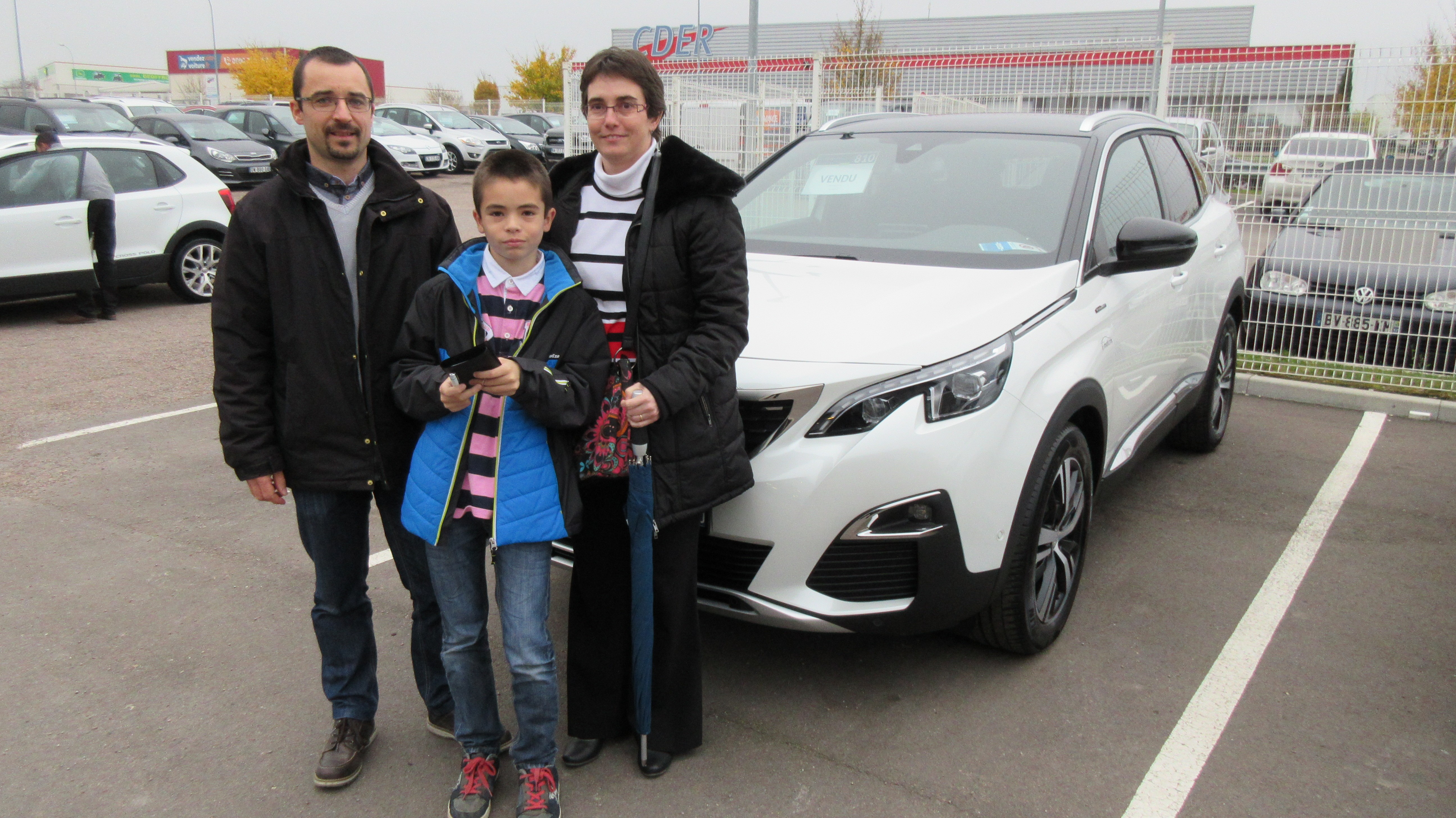 Avis-mandataire-auto-Emotors-Peugeot-3008-Gt-line-puretech-130-s-s.
