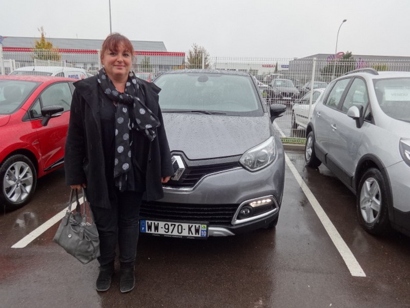 Avis-mandataire-auto-Emotors-Renault-Captur-Intens-tce-120-energy-edc-plus-extended-grip.
