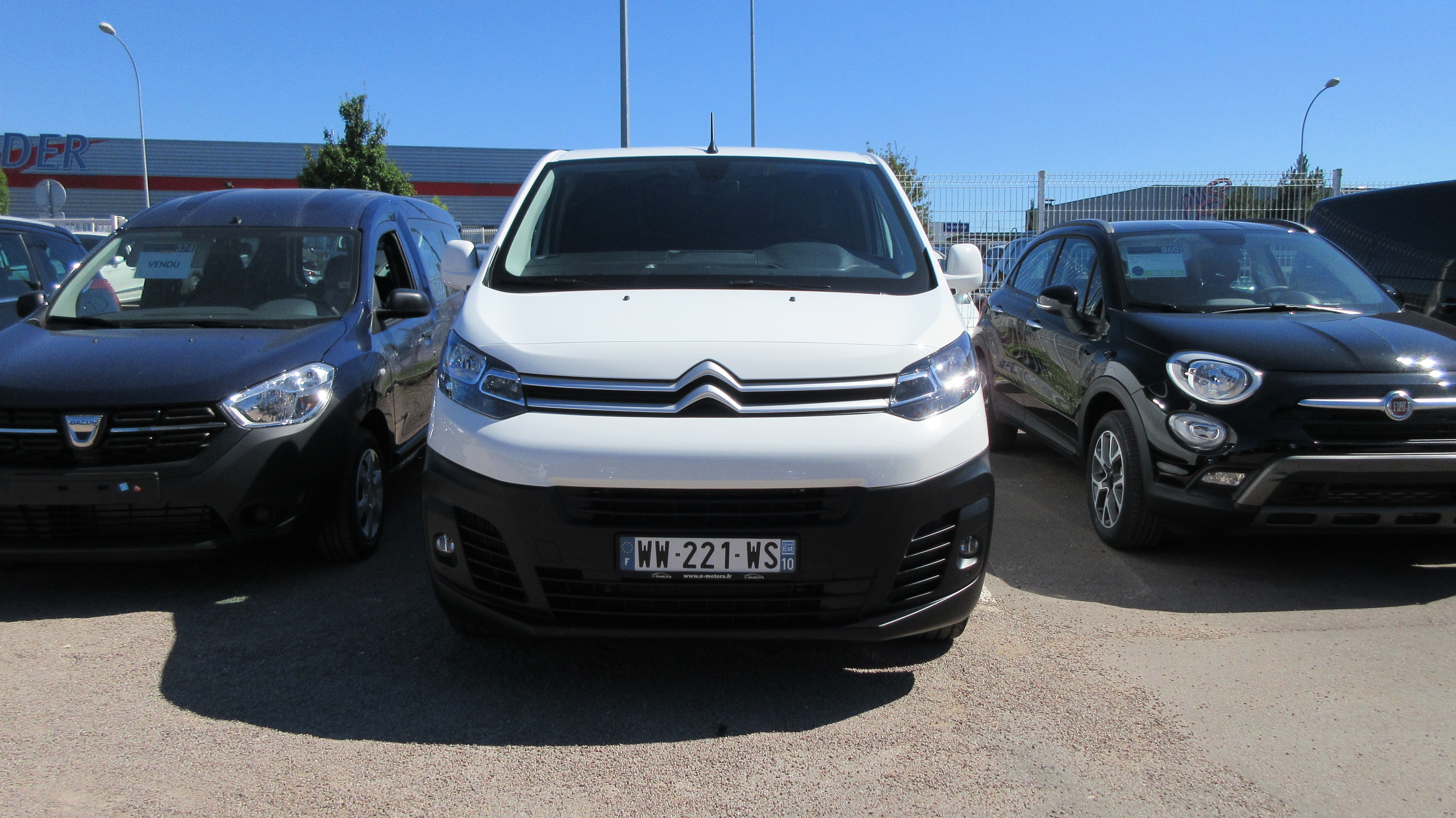 Avis-mandataire-auto-Emotors-Citroen-Jumpy-fourgon-Club-m-bluehdi-120-plus-gps.