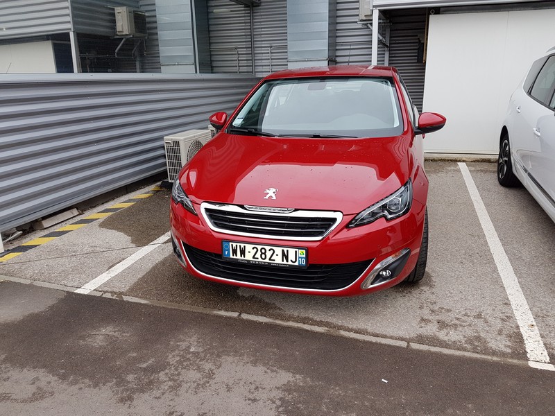 Avis-mandataire-auto-Emotors-Peugeot-308-Allure-bluehdi-120-plus-jantes-17.