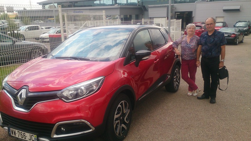 Avis-mandataire-auto-Emotors-Renault-Captur-Intens-tce-120-energy-edc-plus-extended-grip.