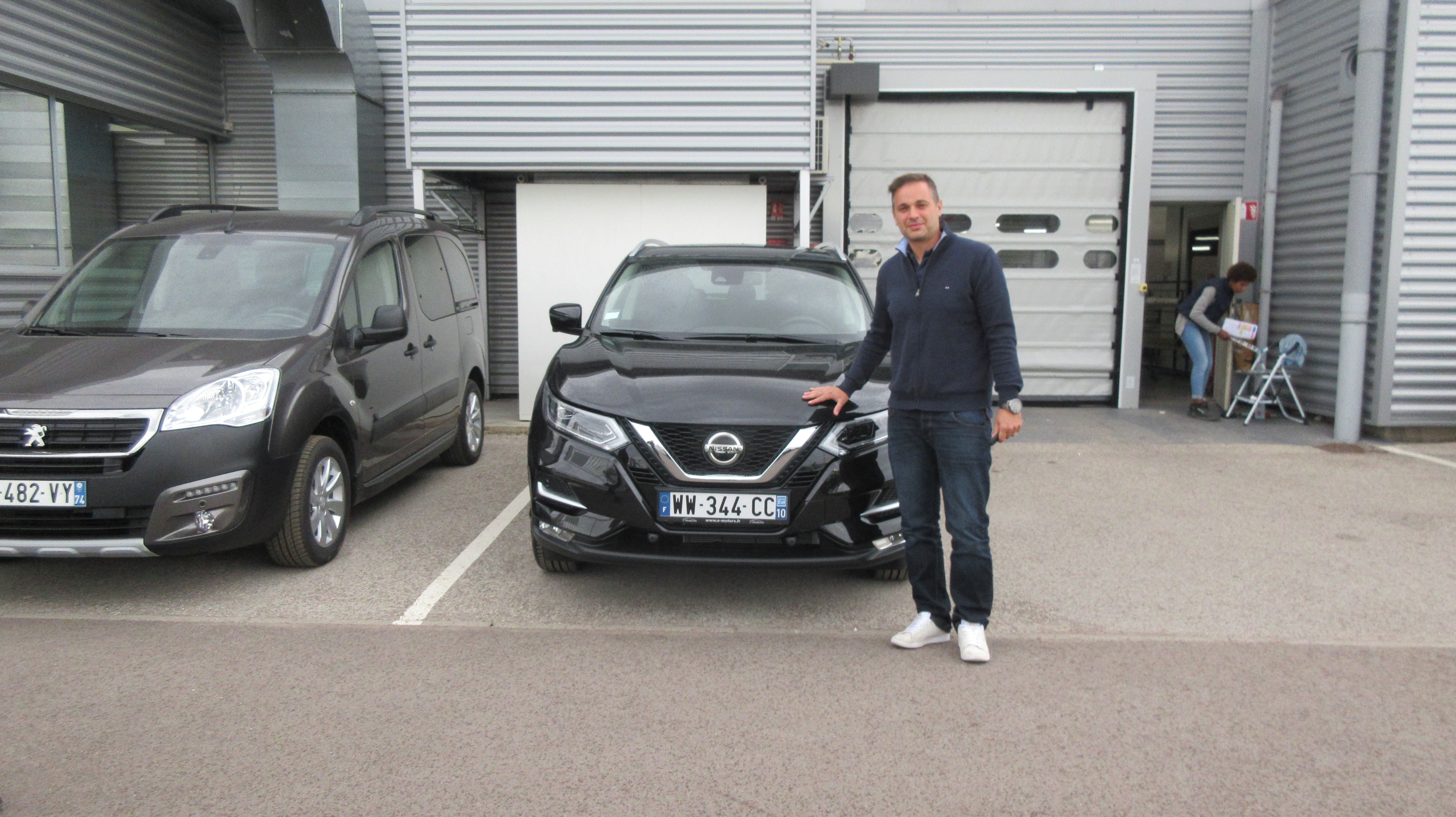 Avis-mandataire-auto-Emotors-Nissan-Qashqai-N-connecta-dig-t-115-4x2-plus-pack-design-pack-hiver.