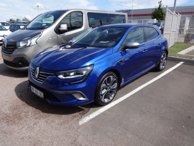 Avis-mandataire-auto-Emotors-Renault-Megane-iv-berline-M-gane-iv-berline-gt-line-tce-130-energy.