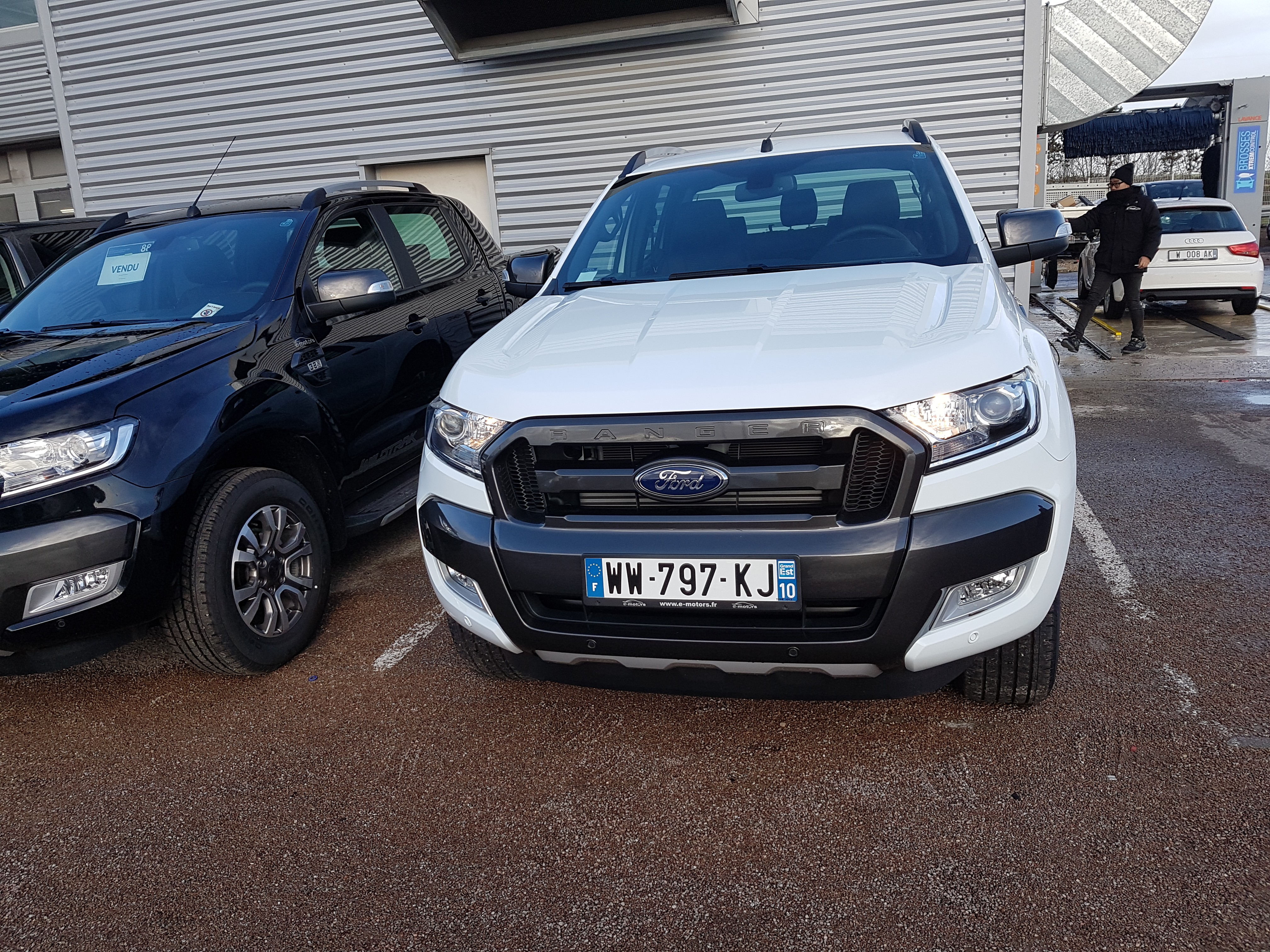 Avis-mandataire-auto-Emotors-Ford-Ranger-Double-cabine-wildtrak-tdci-200-4x4-automatique.