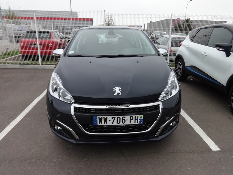 Avis-mandataire-auto-Emotors-Peugeot-208-Allure-puretech-110-5p-plus-gps.