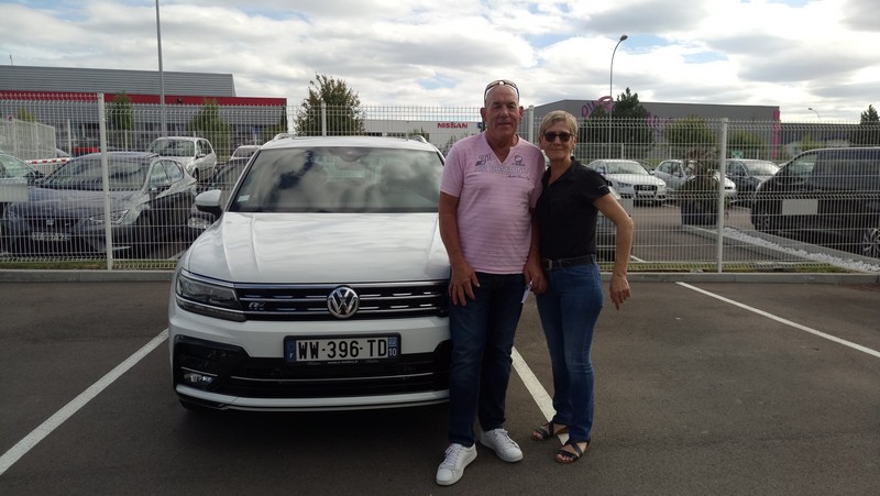 Avis-mandataire-auto-Emotors-Volkswagen-Tiguan-Carat-r-line-tdi-190-4motion-dsg7.