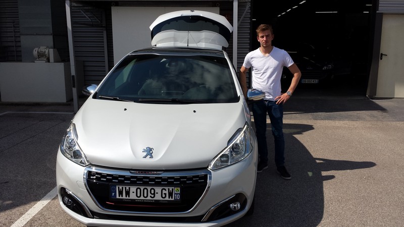 Avis-mandataire-auto-Emotors--Peugeot-208-gti-thp-208-3p-.