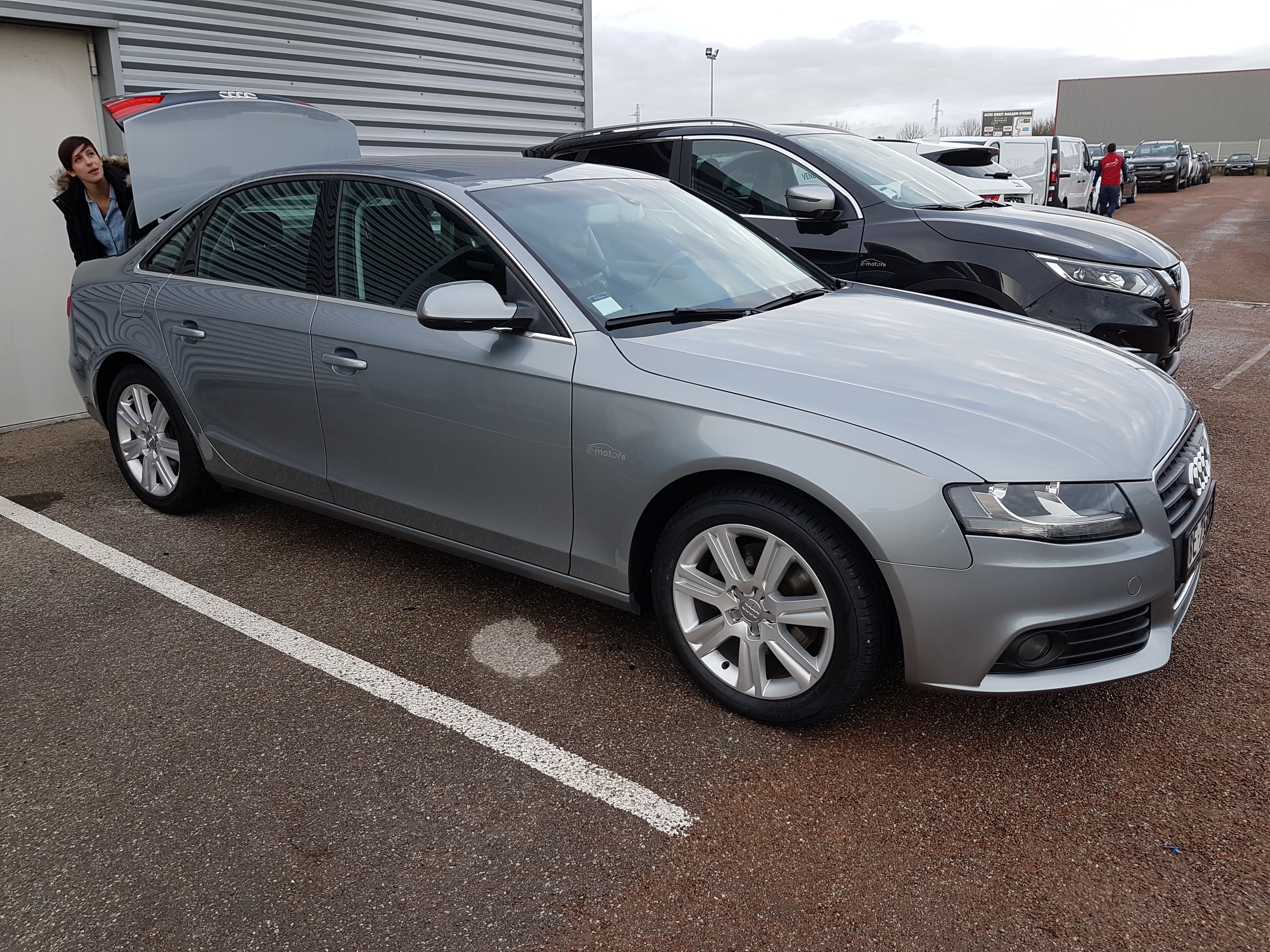 Avis-mandataire-auto-Emotors-Audi-A4-Ambiente-tdi-143-plus-ja-17.