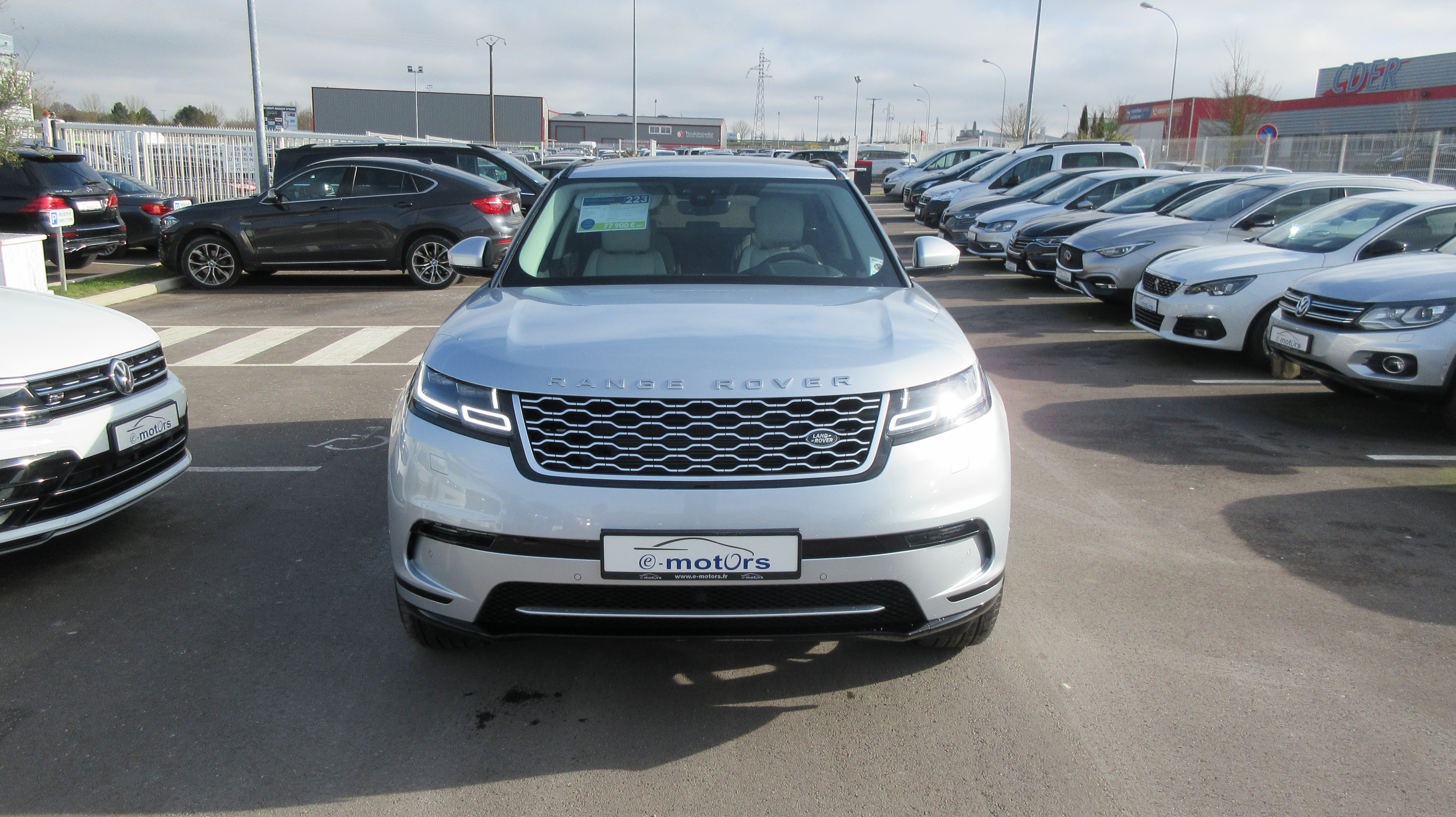 Avis-mandataire-auto-Emotors-Land rover-Range-rover-velar-Se-d240-bva.