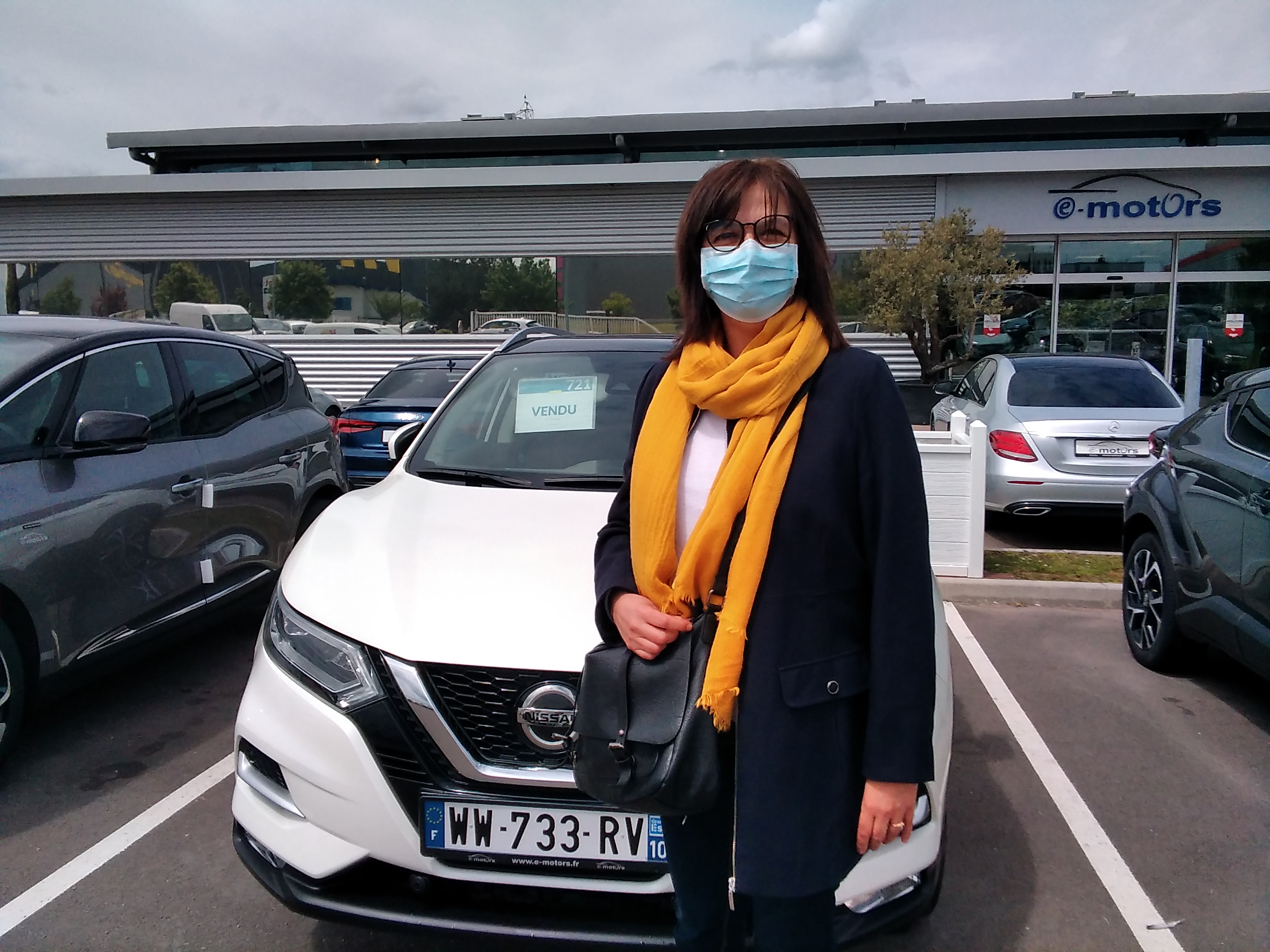 Avis-mandataire-auto-Emotors-Nissan-Qashqai-N-connecta-dig-t-160-plus-toit-pano.