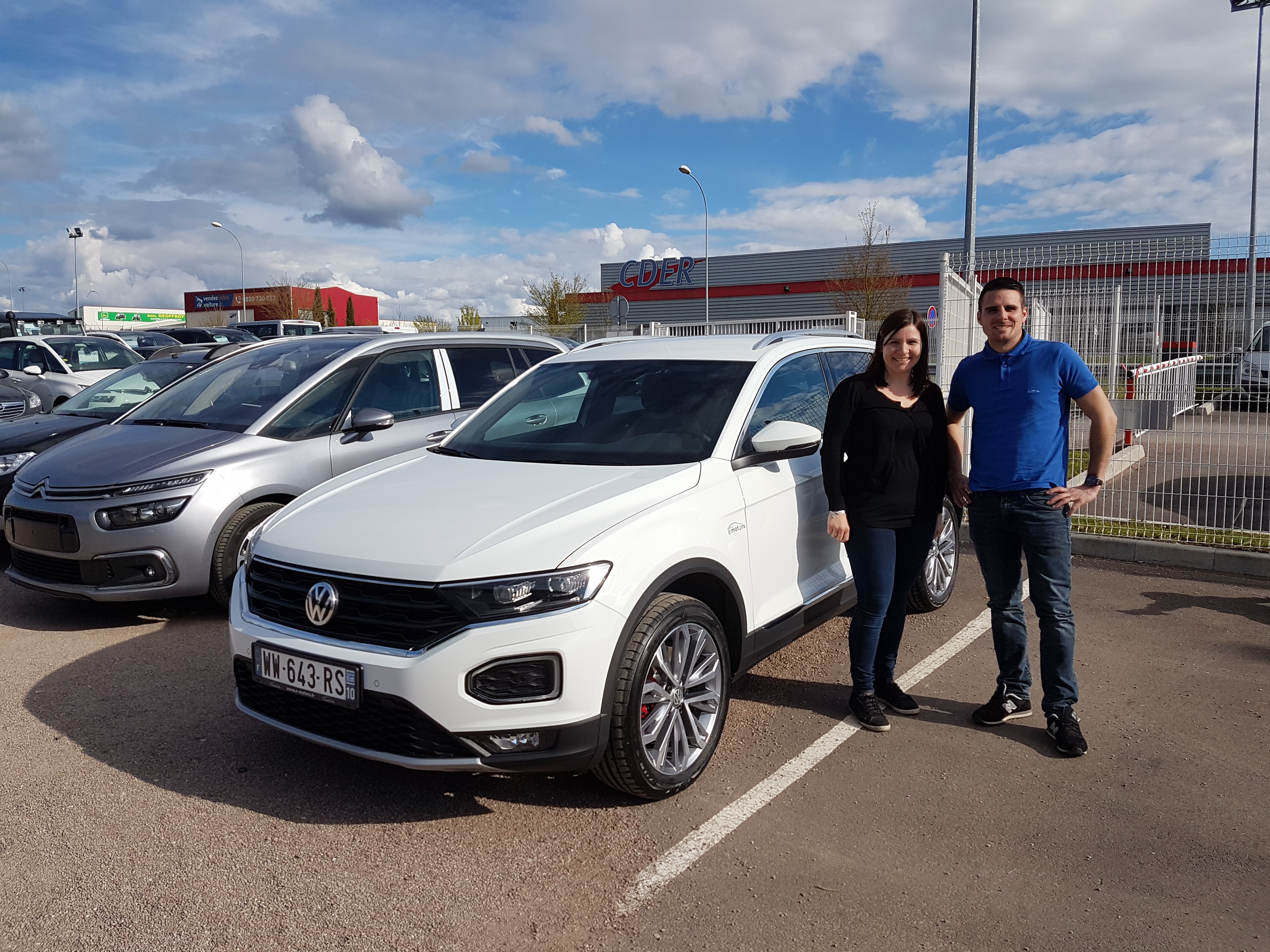 Avis-mandataire-auto-Emotors-Volkswagen-T-roc-Lounge-tsi-150.