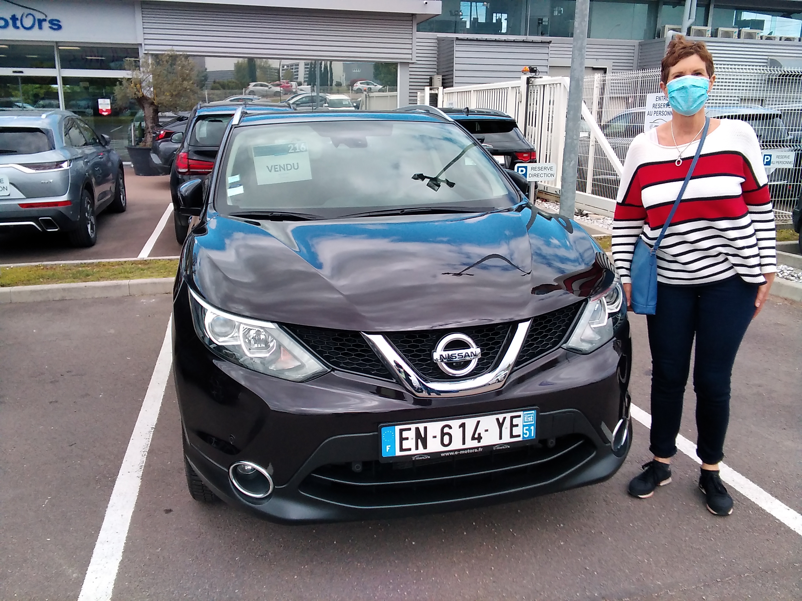 Avis-mandataire-auto-Emotors-Nissan-Qashqai-1-2-dig-t-115-n-connecta.