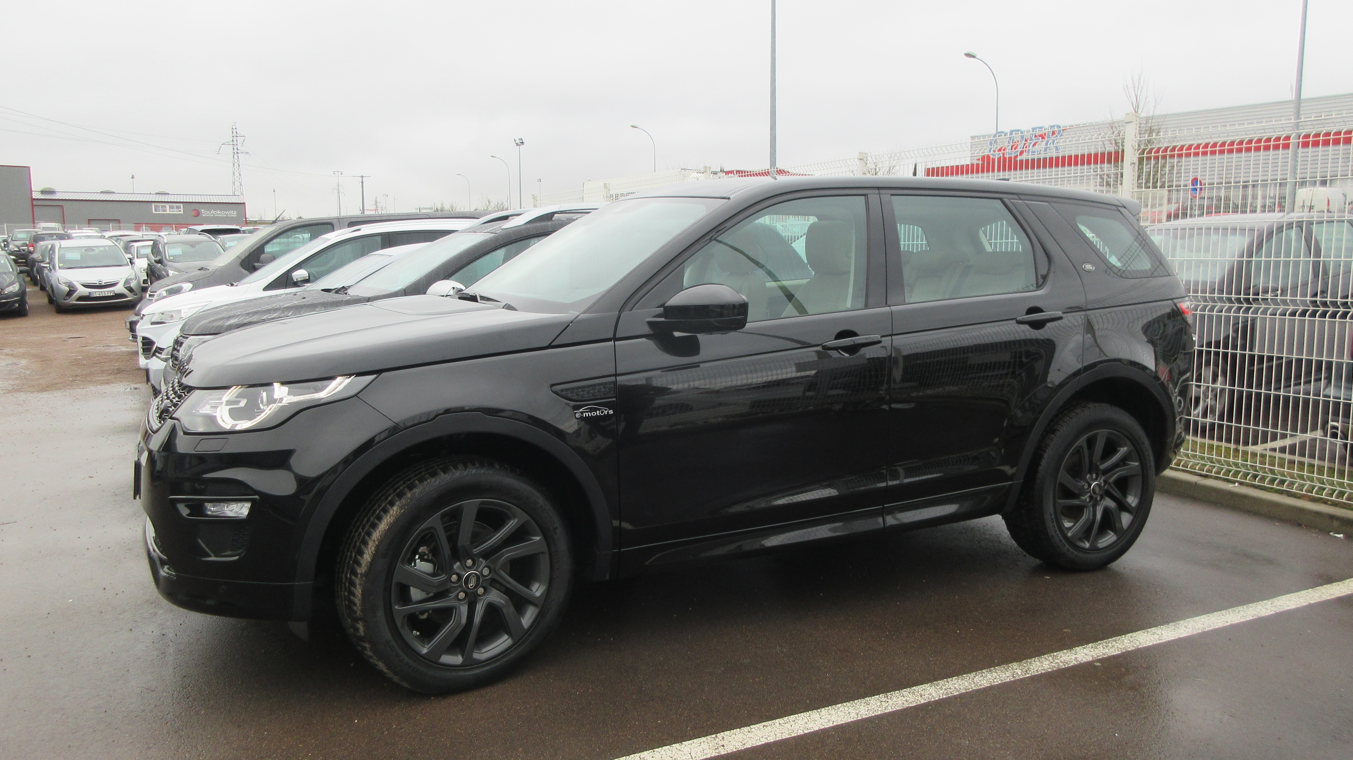 Avis-mandataire-auto-Emotors-Land rover-Discovery-sport-Hse-td4-180-bva.