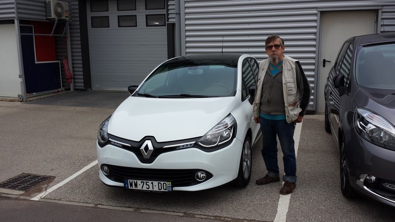 Avis-mandataire-auto-Emotors--Renault-clio-iv-intens-dci-90-edc-plus-toit-vitr-.