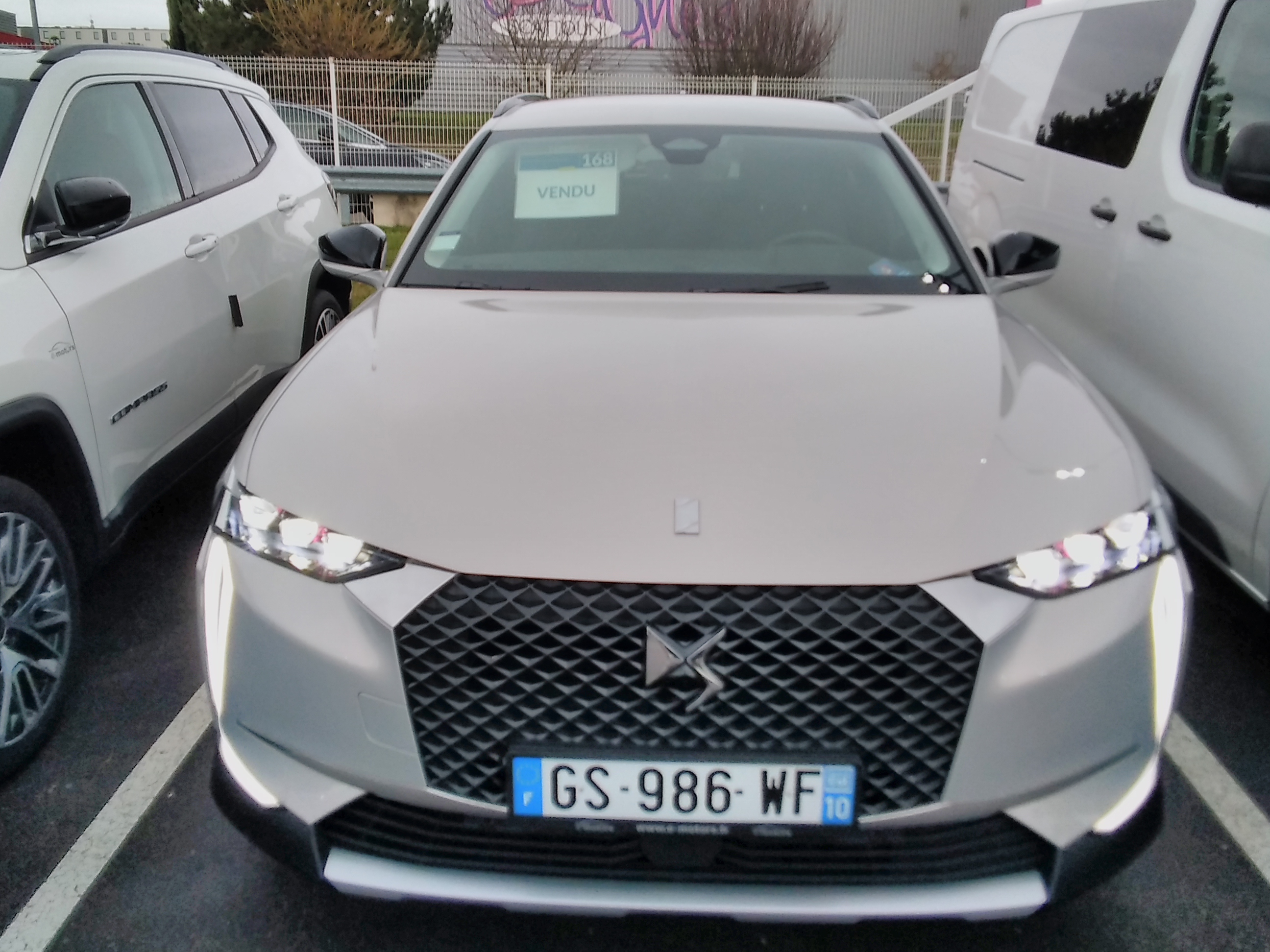 Avis-mandataire-auto-Emotors-Ds-Ds4-Puretech-130-eat-cross-rivoli.