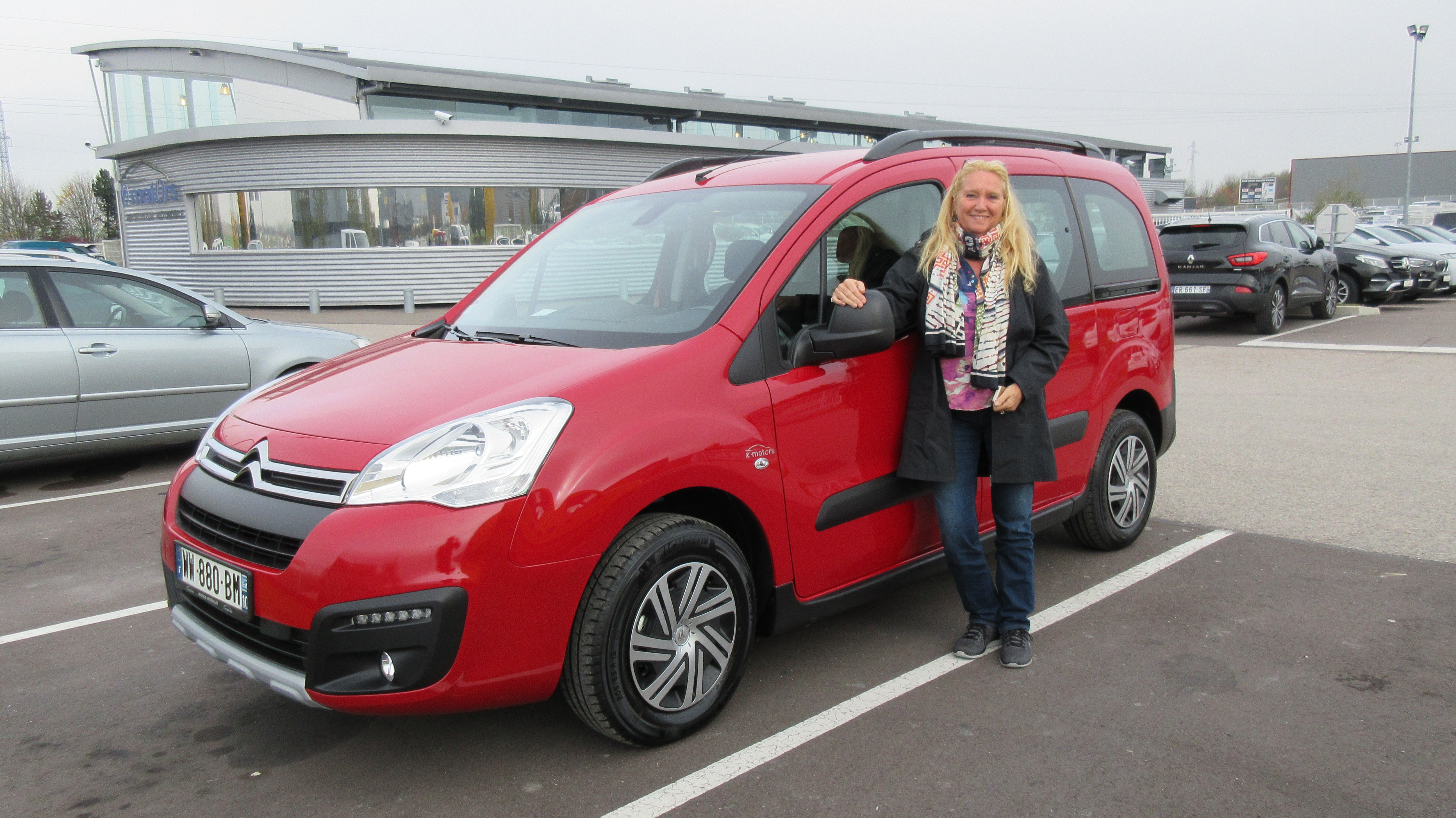 Avis-mandataire-auto-Emotors-Citroen-Berlingo-multispace-Xtr-bluehdi-100-s-s-etg6.