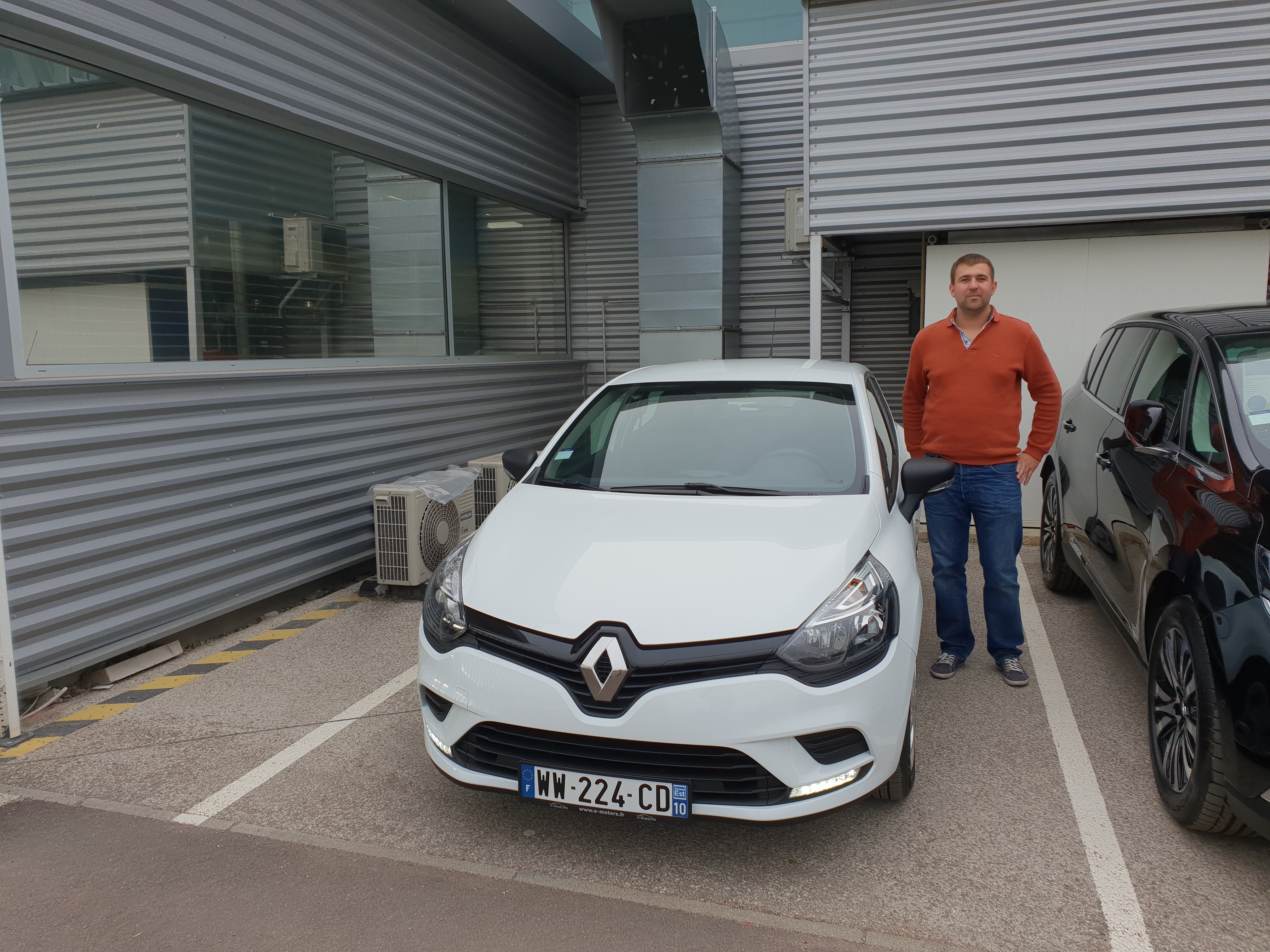 Avis-mandataire-auto-Emotors-Renault-Clio-Trend-tce-75.
