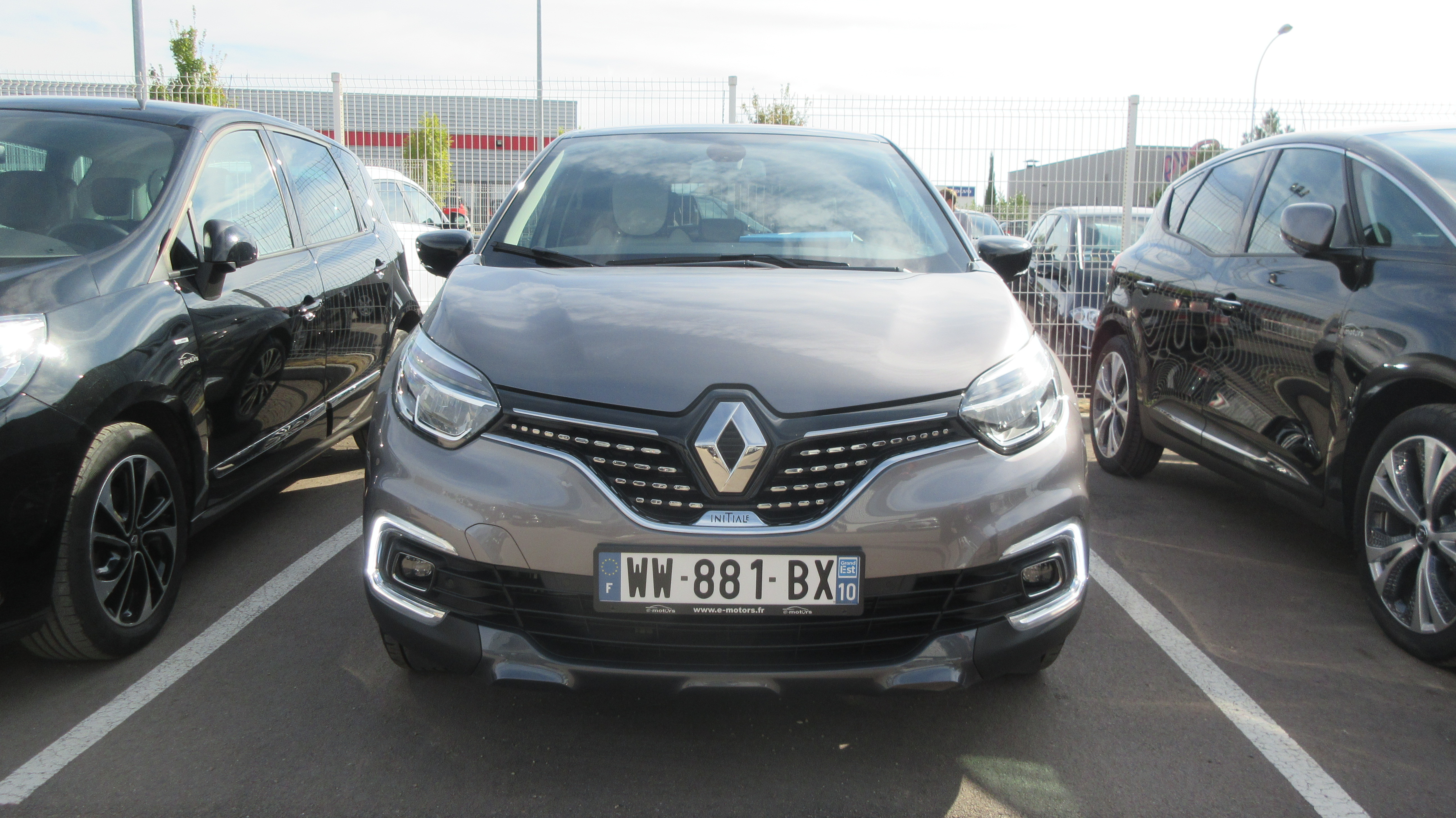 Avis-mandataire-auto-Emotors-Renault-Captur-Initiale-paris-dci-90-edc.