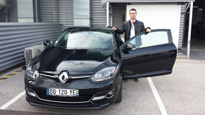 Avis-mandataire-auto-Emotors--Renault-megane-iii-coup-bose-dci-110-automatique-.
