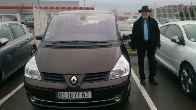 Avis-mandataire-auto-Emotors--Renault-espace-privil-ge-2-2-dci-150-5-places-.