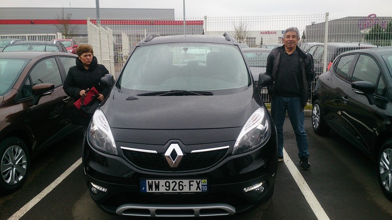 Avis-mandataire-auto-Emotors--Renault-scenic-xmod-zen-dci-110-energy-.