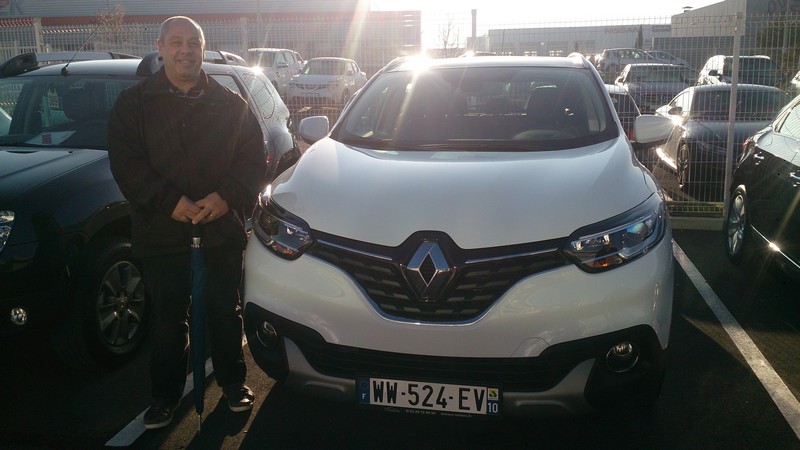 Avis-mandataire-auto-Emotors--Renault-kadjar-edition-one-dci-110-energy-4x2-plus-toit-vitr-.