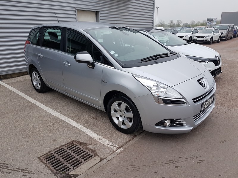 Avis-mandataire-auto-Emotors-Peugeot-5008-Active-hdi-115-7places.