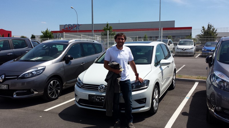 Avis-mandataire-auto-Emotors--Volkswagen-golf-sportsvan-carat-tdi-150-bluemotion-technology-.