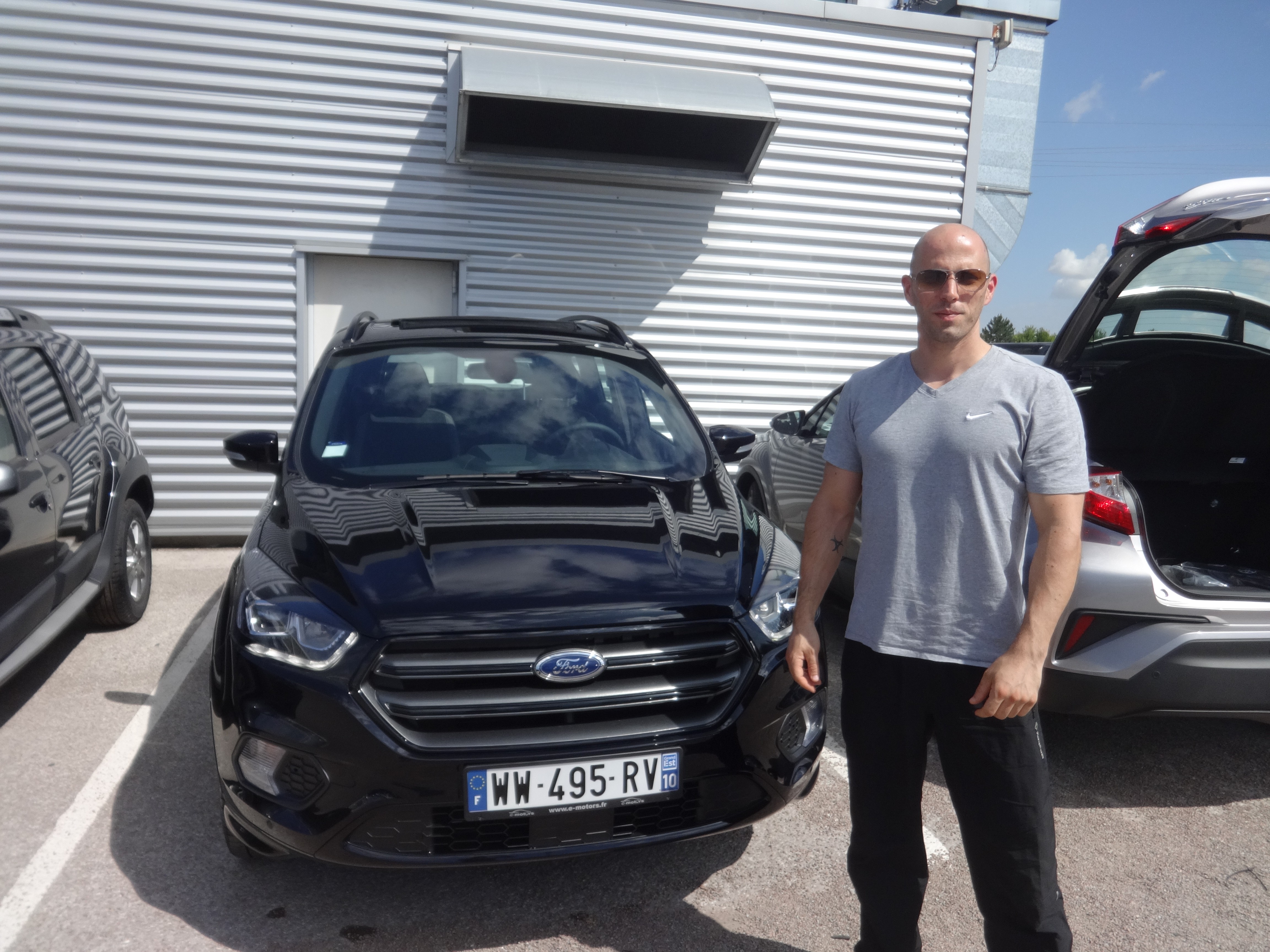 Avis-mandataire-auto-Emotors-Ford-Kuga-St-line-tdci-150-s-s-4x2.