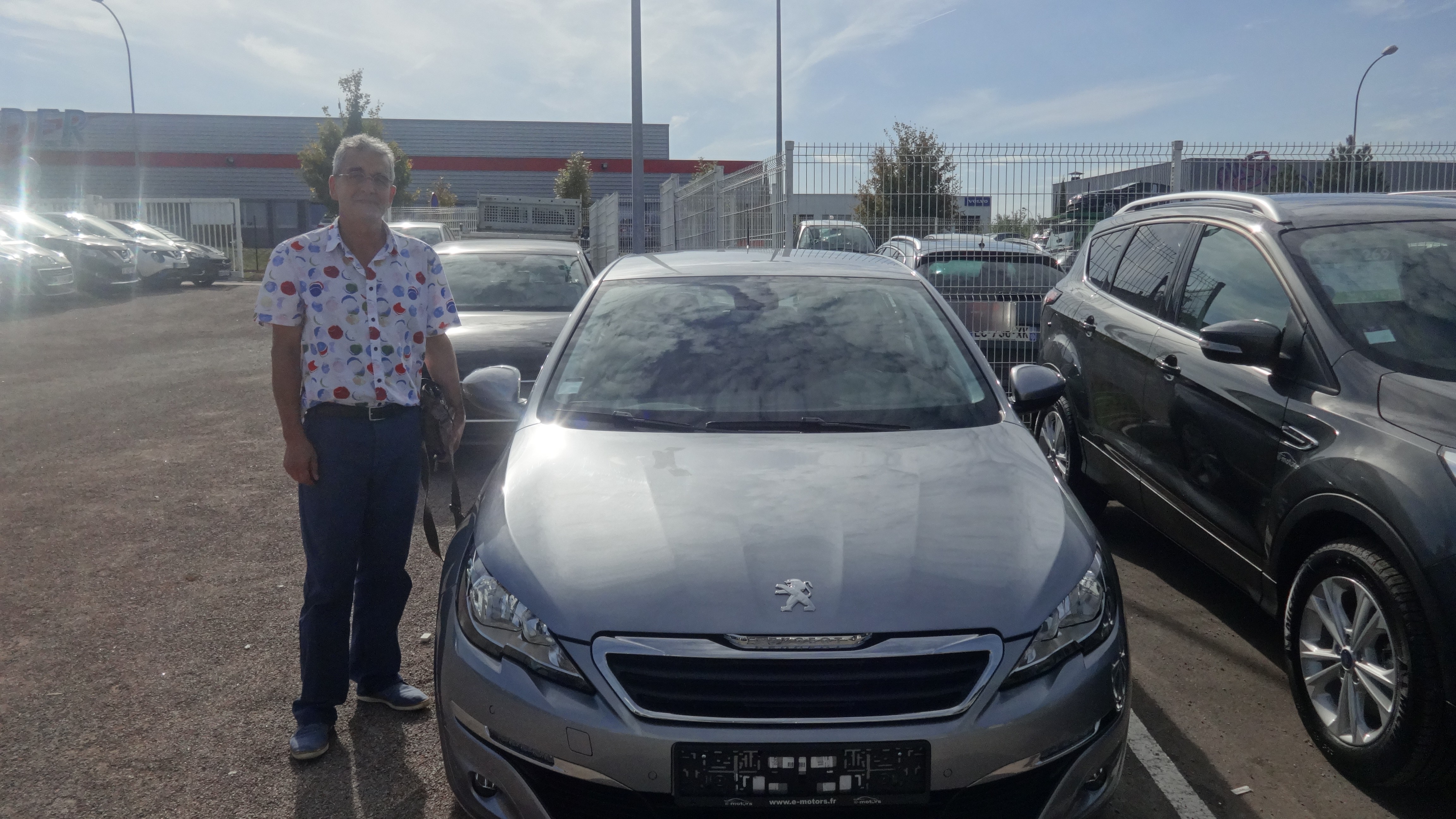 Avis-mandataire-auto-Emotors-Peugeot-308-Active-business-puretech-130-plus-cam-ra.